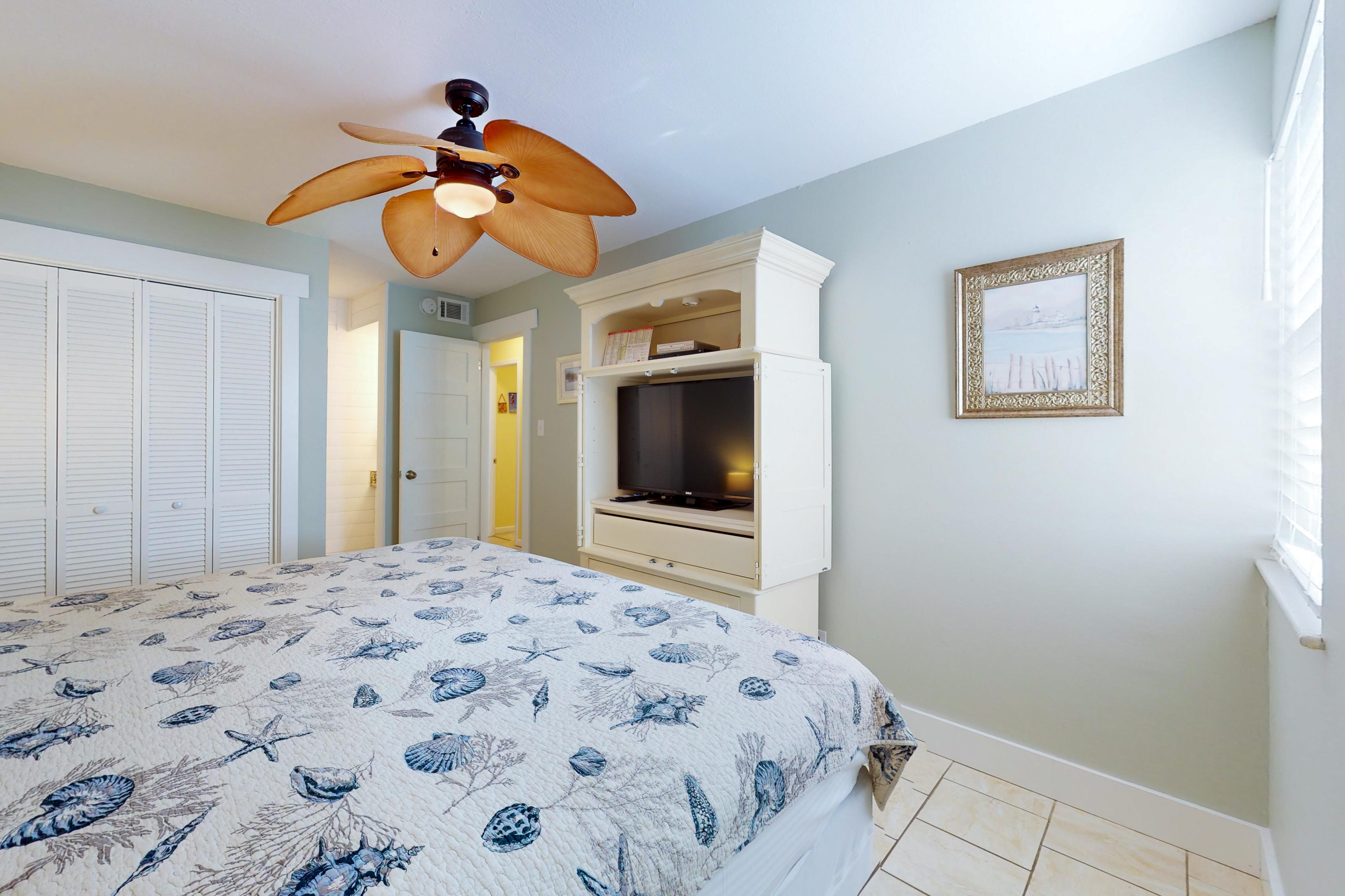 Sea Breeze 203 Condo rental in Seabreeze Condos in Gulf Shores Alabama - #11