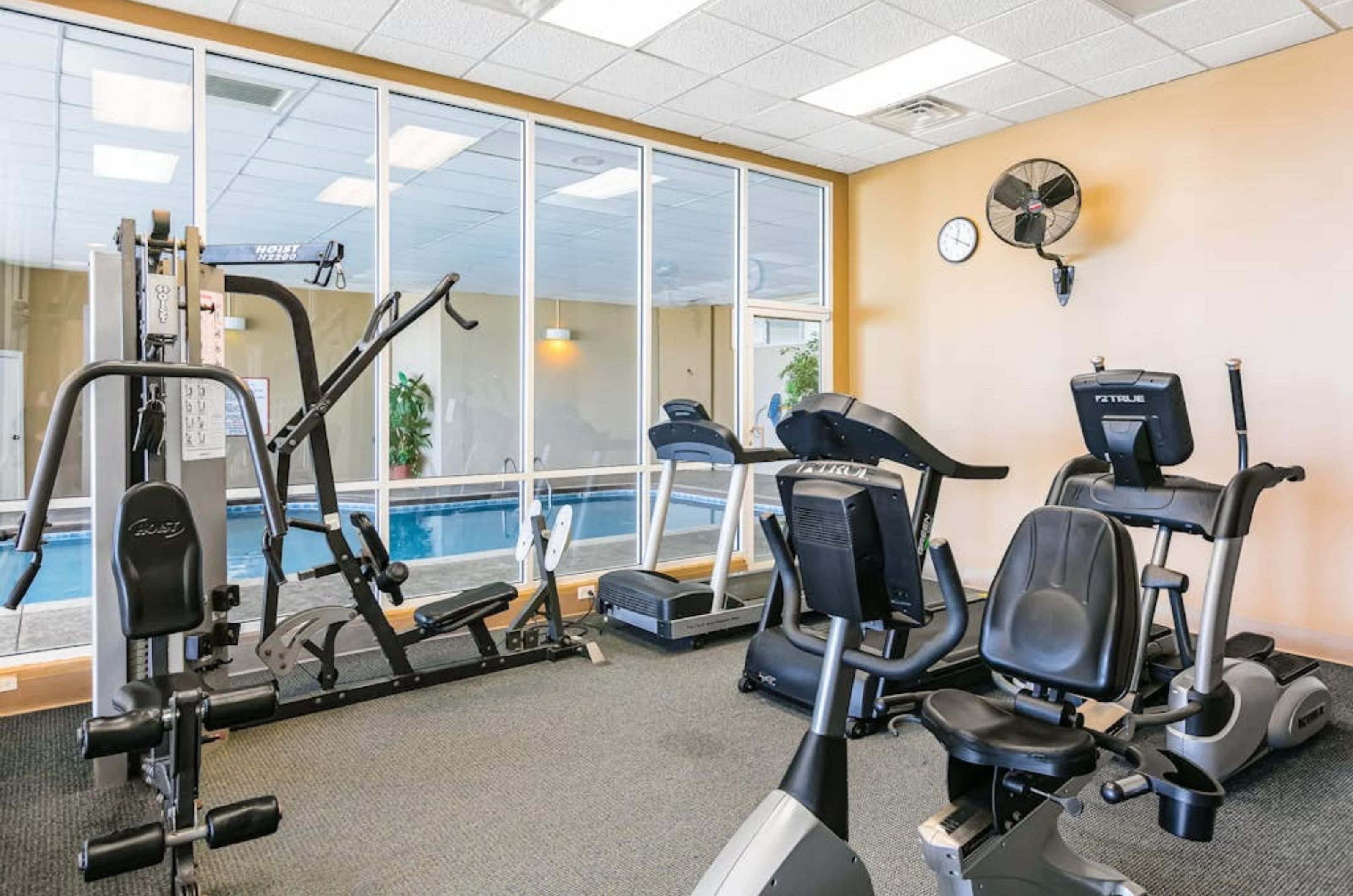 The on-site fitness center at Admirals Quarters in Orange Beach Alabama 