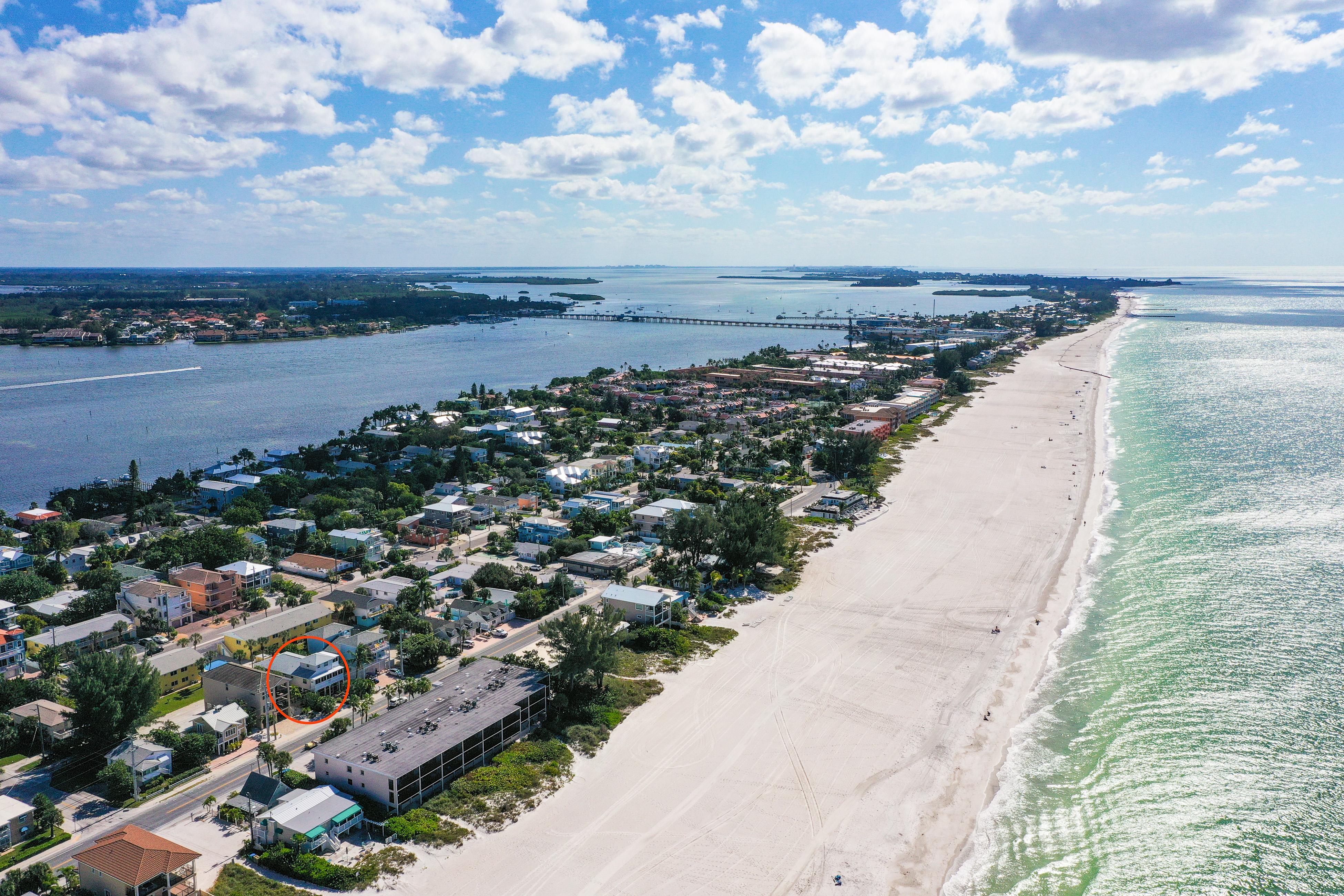 Beach Sunrise Villa House / Cottage rental in Anna Maria Island Houses in Anna Maria Island Florida - #1