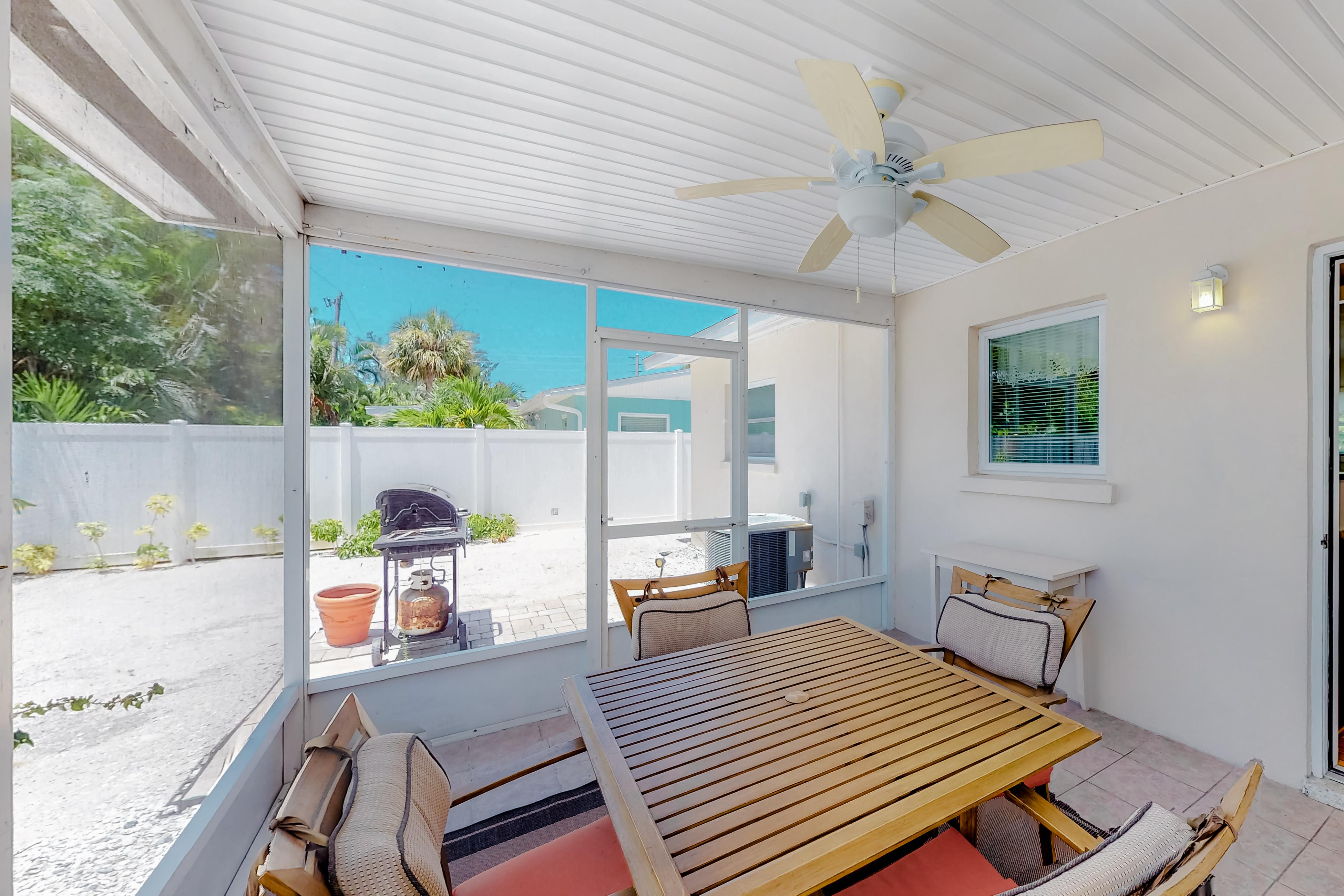 Blue Wave Villa West House / Cottage rental in Anna Maria Island Houses in Anna Maria Island Florida - #14