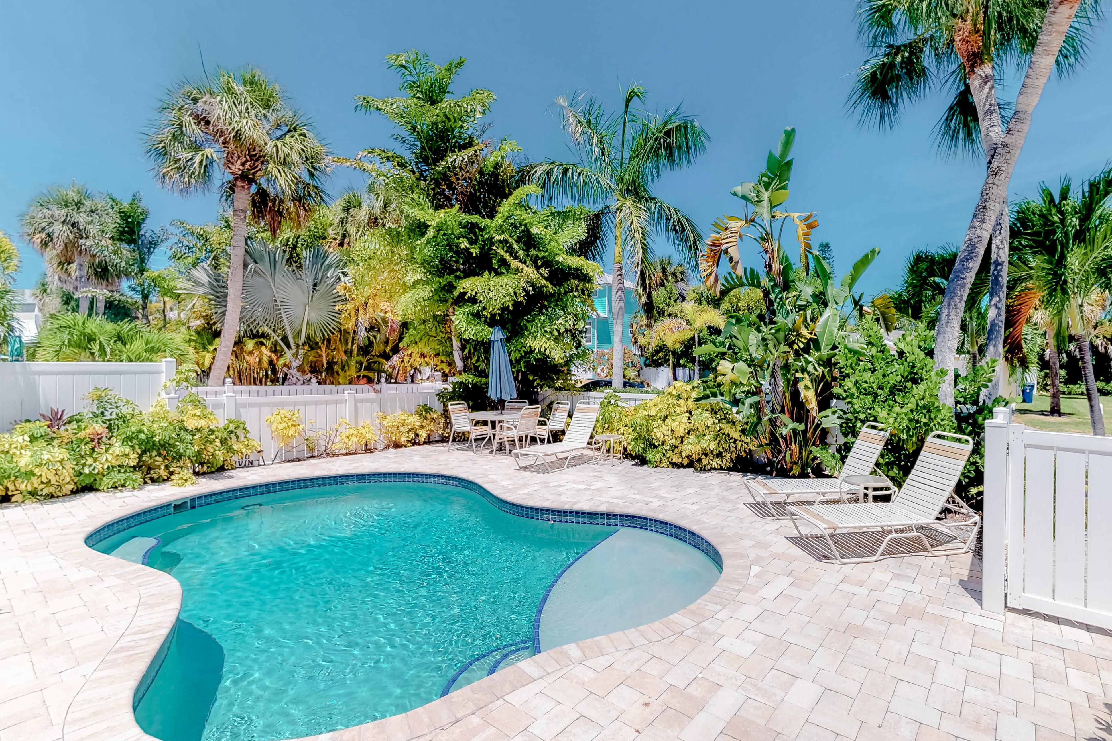 Blue Wave Villa West House / Cottage rental in Anna Maria Island Houses in Anna Maria Island Florida - #31