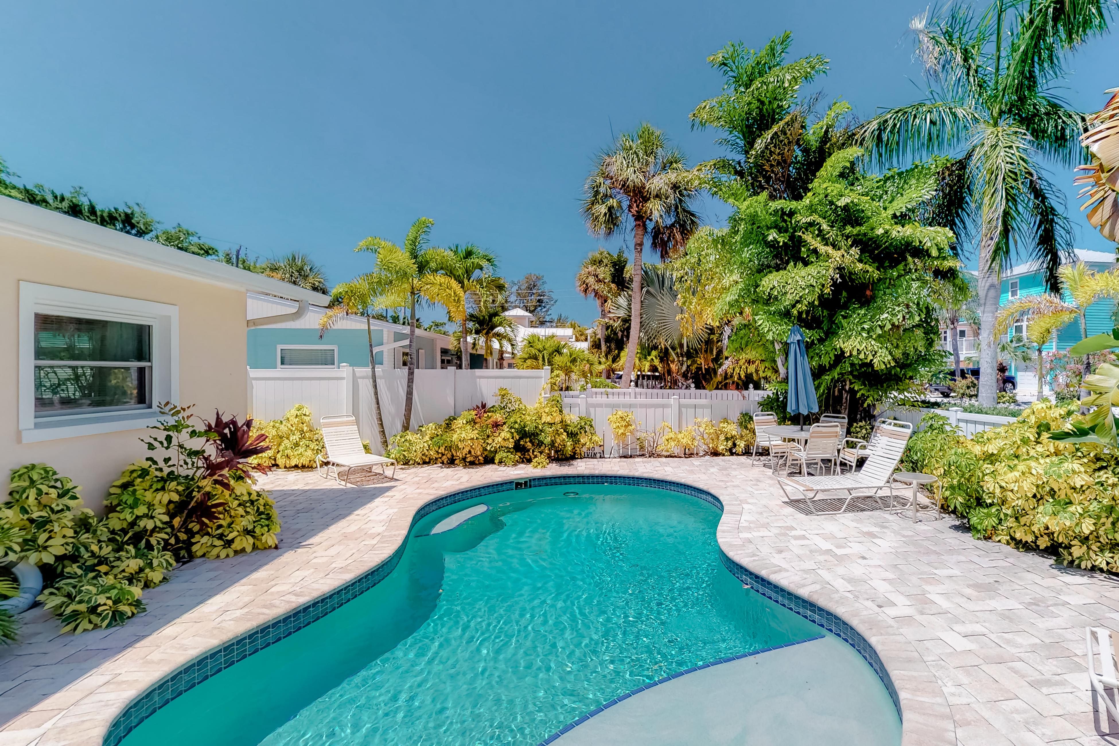 Blue Wave Villa West House / Cottage rental in Anna Maria Island Houses in Anna Maria Island Florida - #32