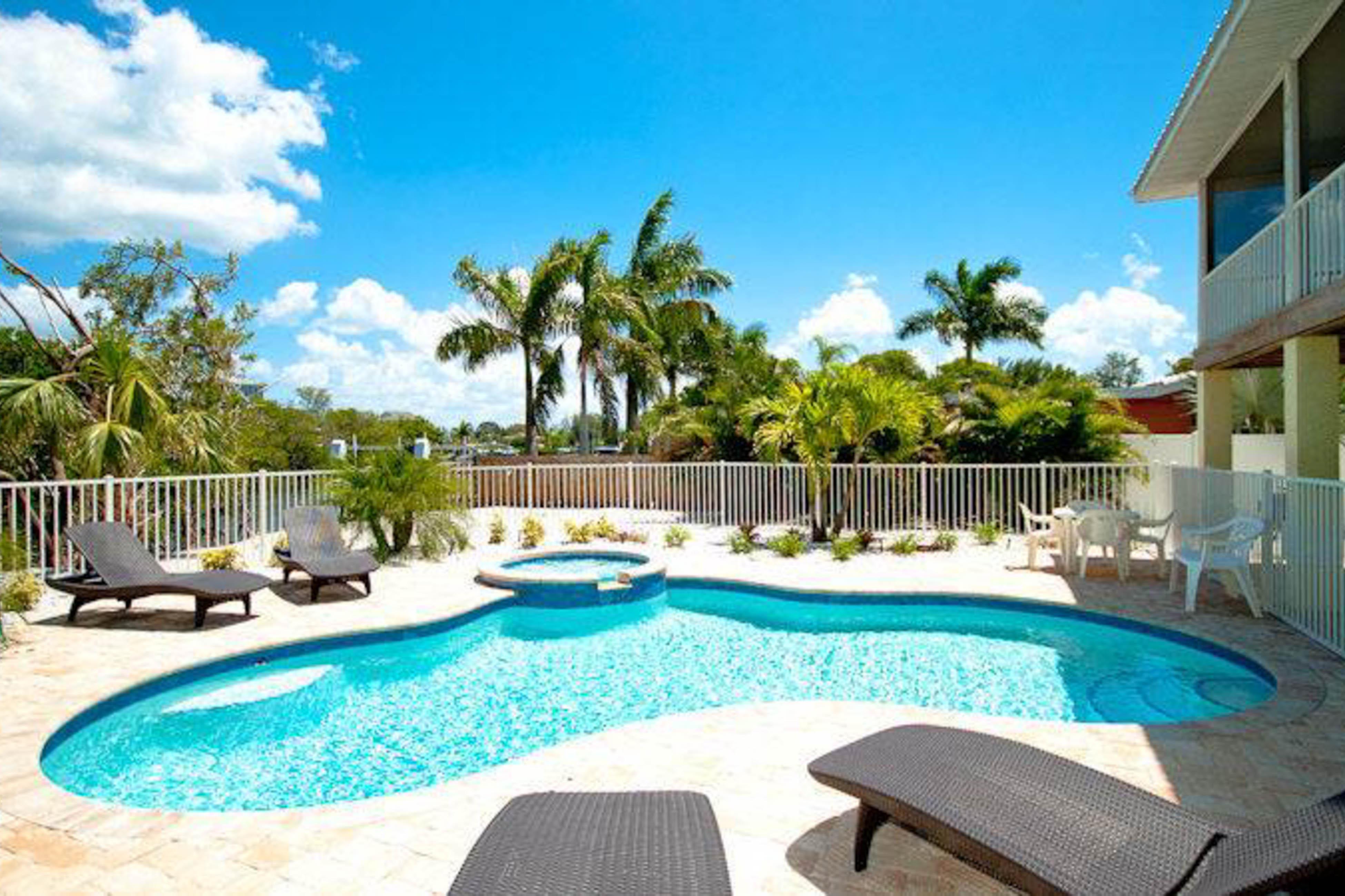 Heavenly Holly House / Cottage rental in Anna Maria Island Houses in Anna Maria Island Florida - #24