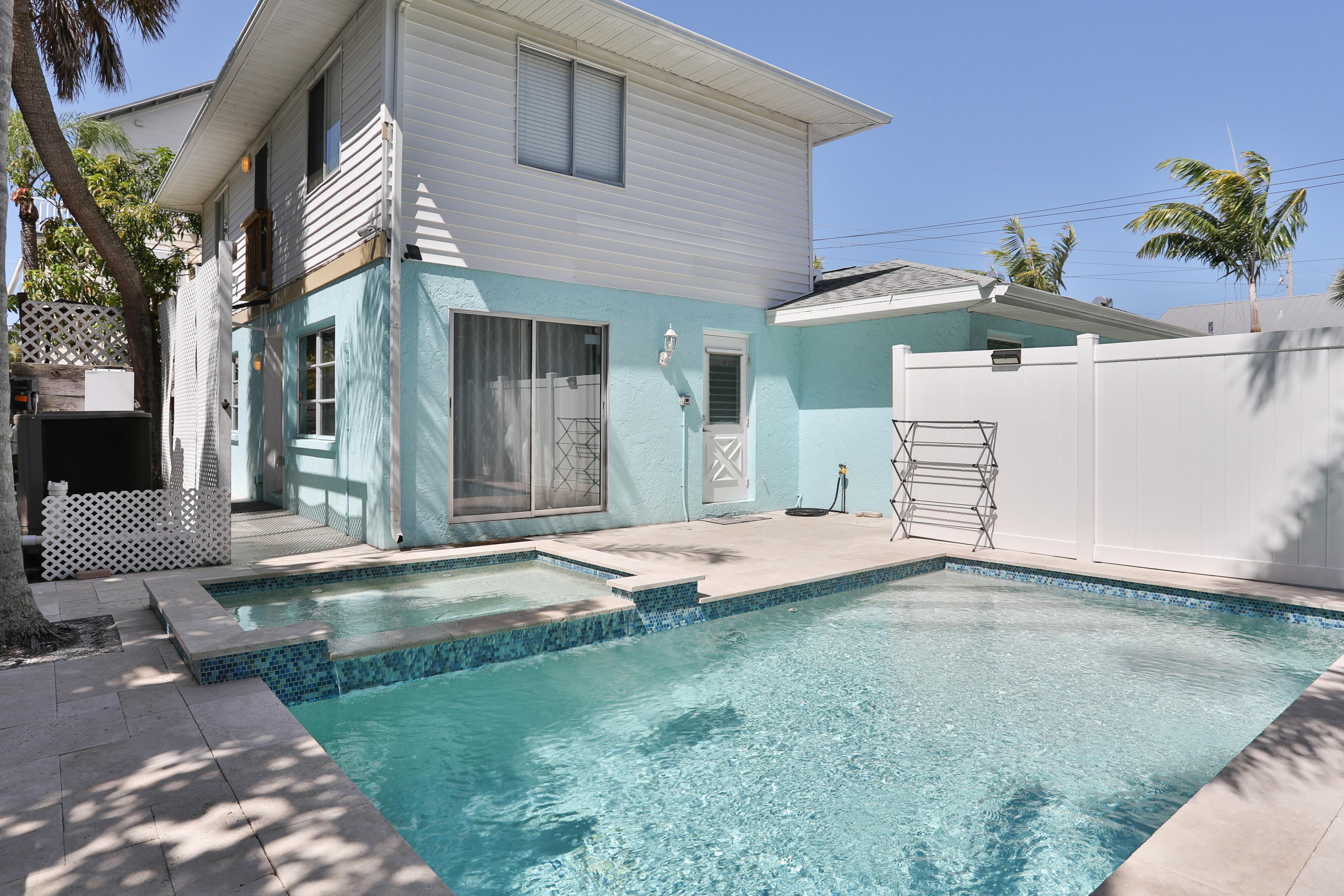 Mermaid Sunrise House / Cottage rental in Anna Maria Island Houses in Anna Maria Island Florida - #4