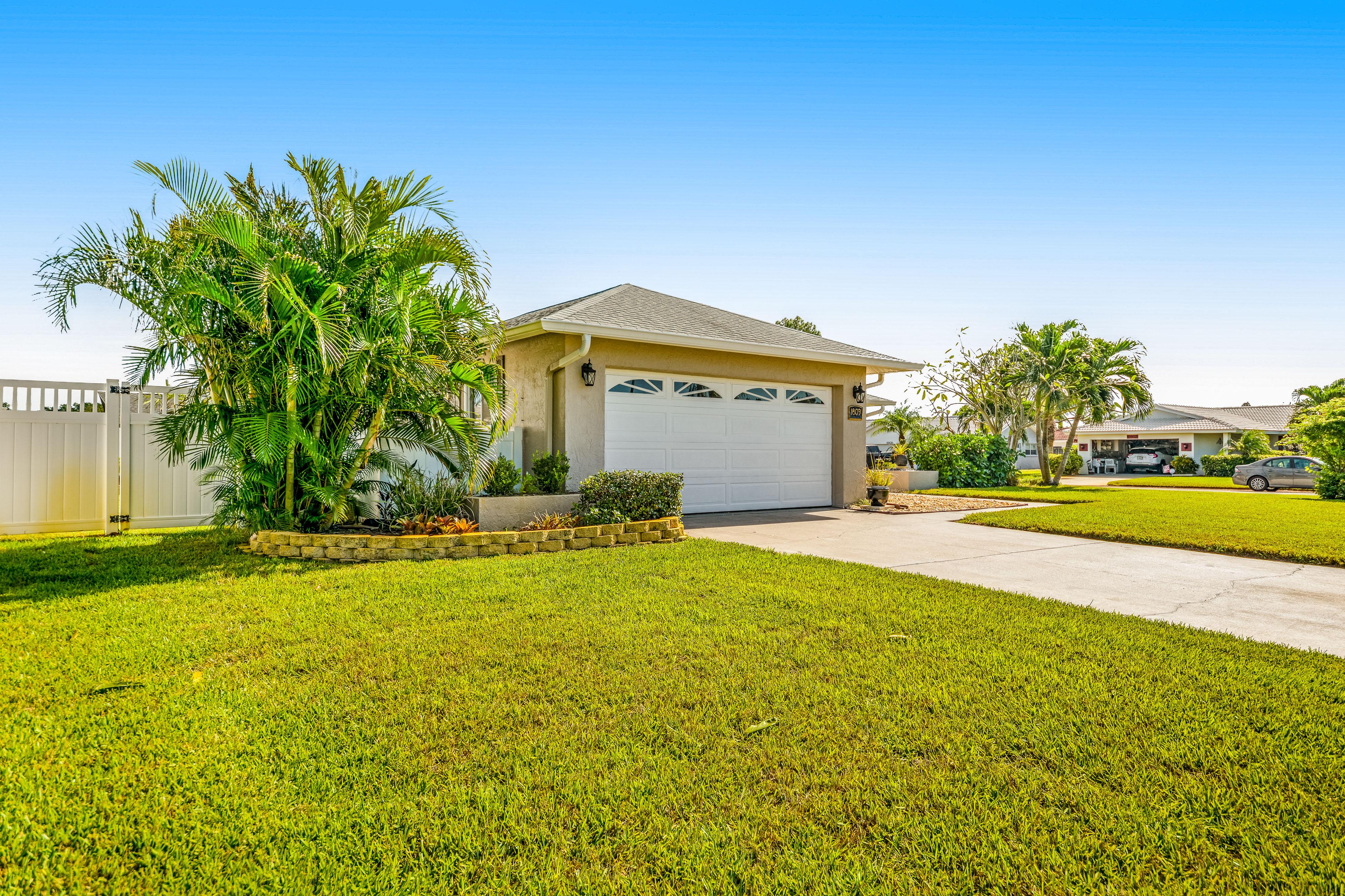 My Serenity Near the  Gulf  House / Cottage rental in Anna Maria Island Houses in Anna Maria Island Florida - #22