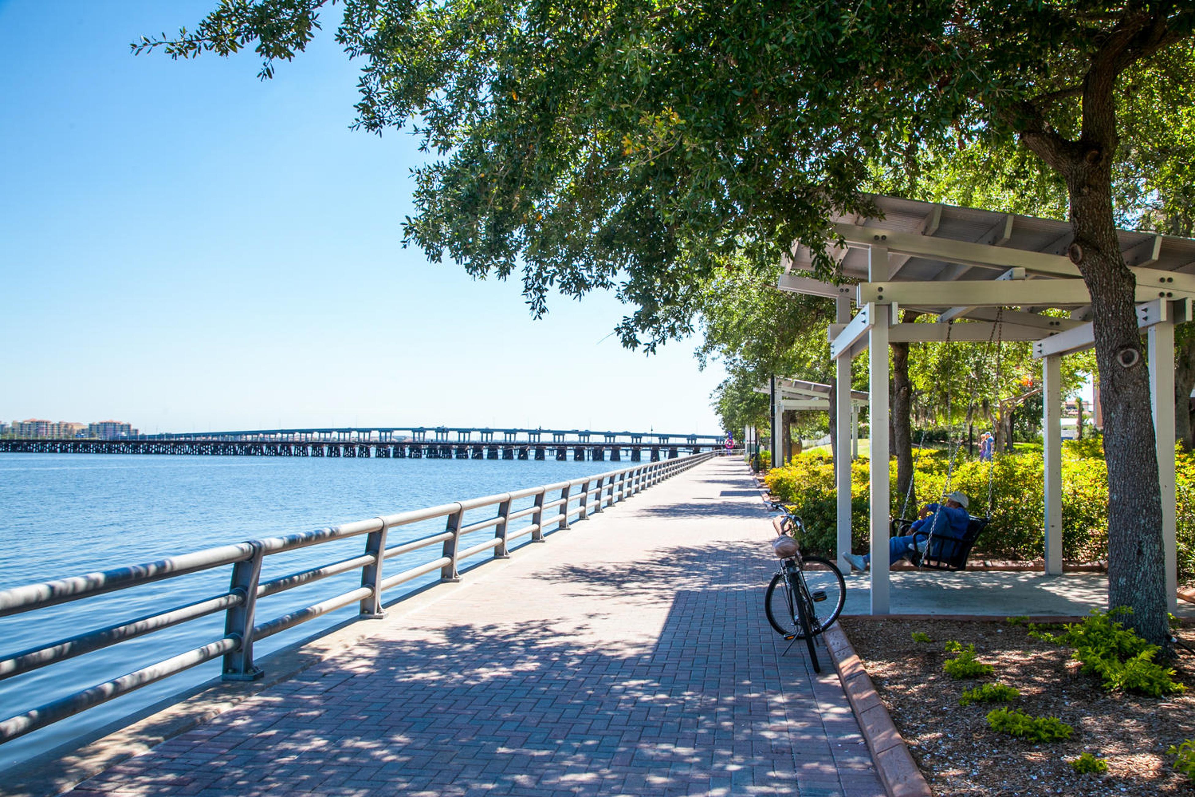 Palma Sola Paradise House / Cottage rental in Anna Maria Island Houses in Anna Maria Island Florida - #45