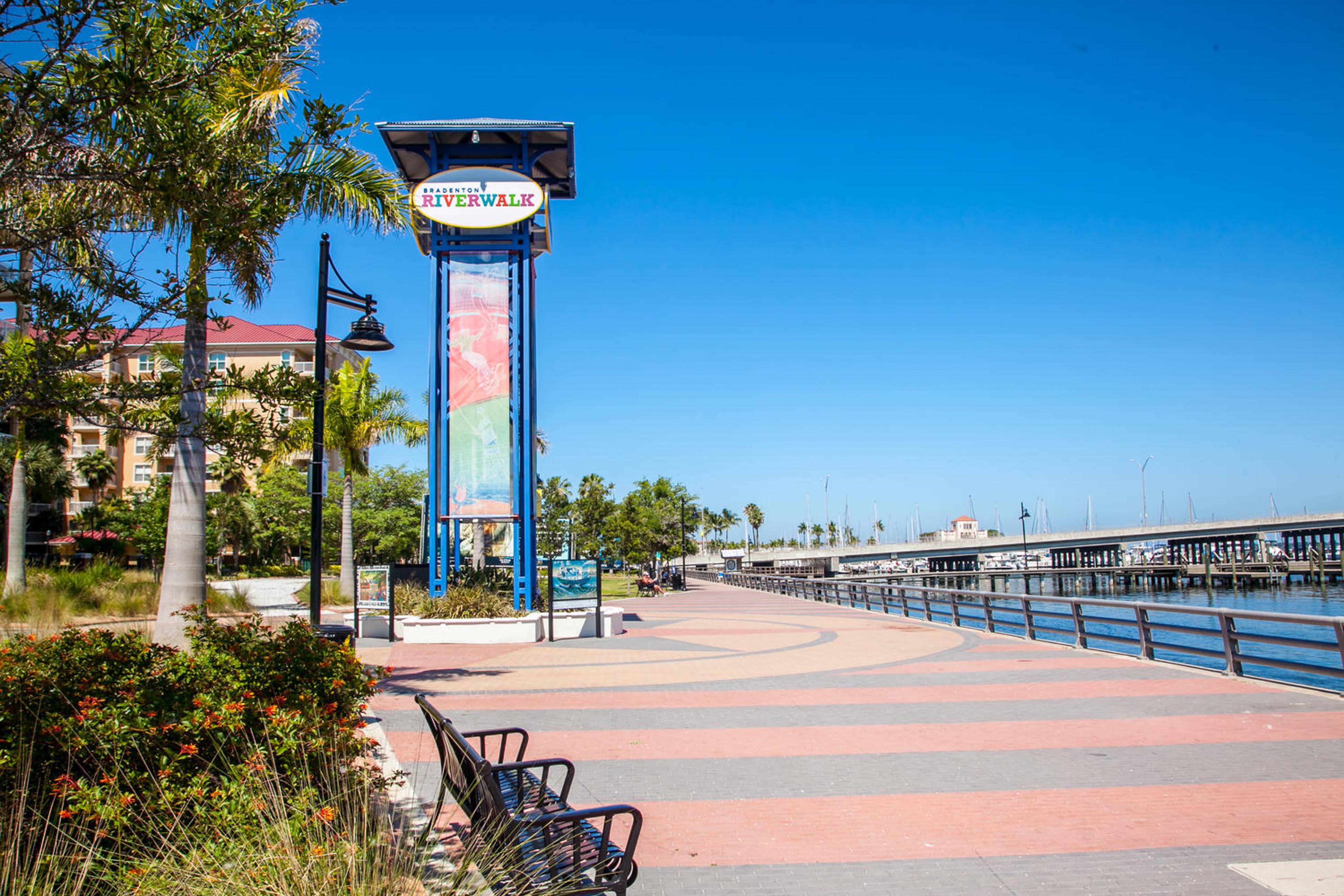 Palma Sola Paradise House / Cottage rental in Anna Maria Island Houses in Anna Maria Island Florida - #46