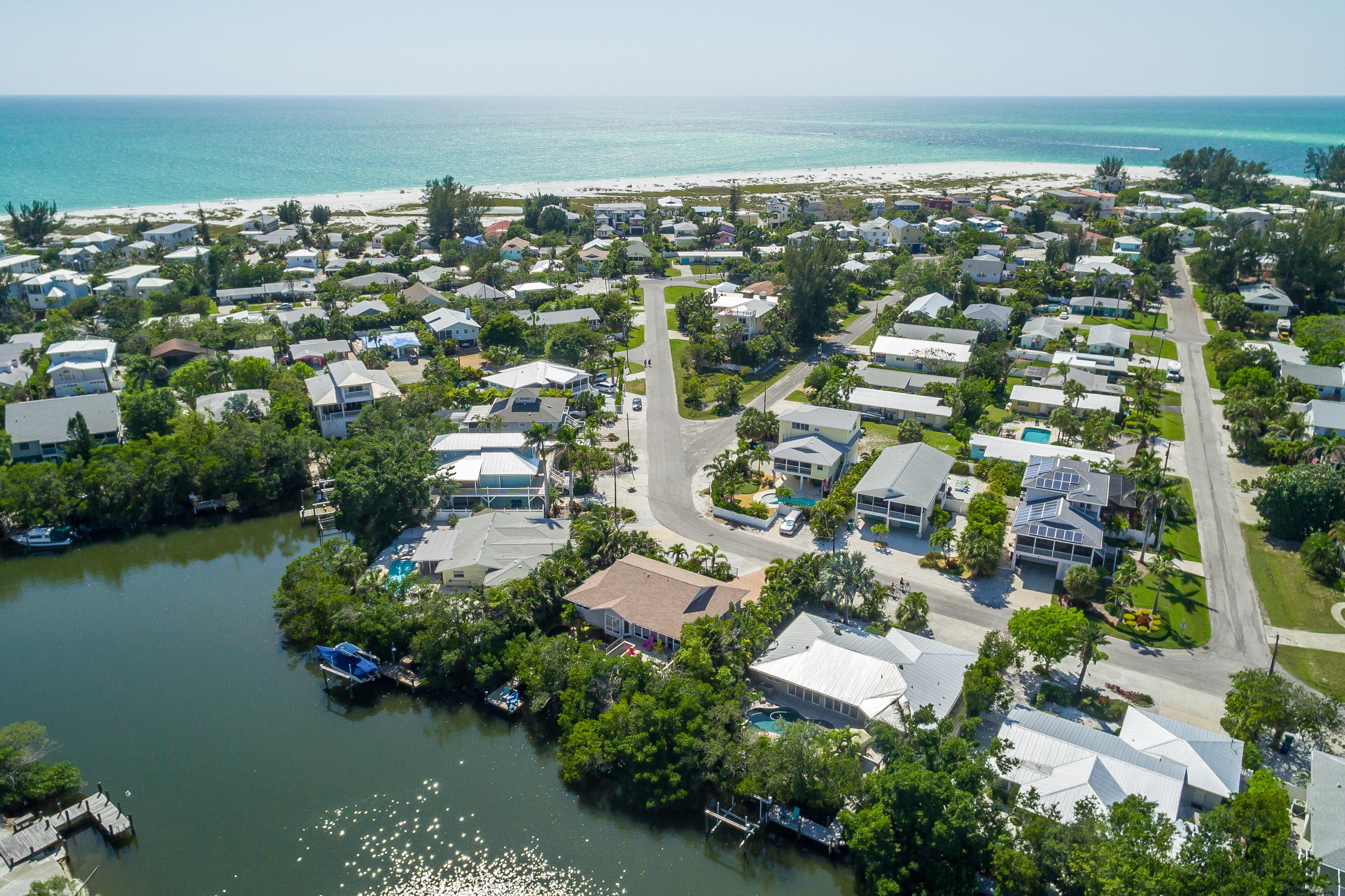 Paradise Pointe House / Cottage rental in Anna Maria Island Houses in Anna Maria Island Florida - #35