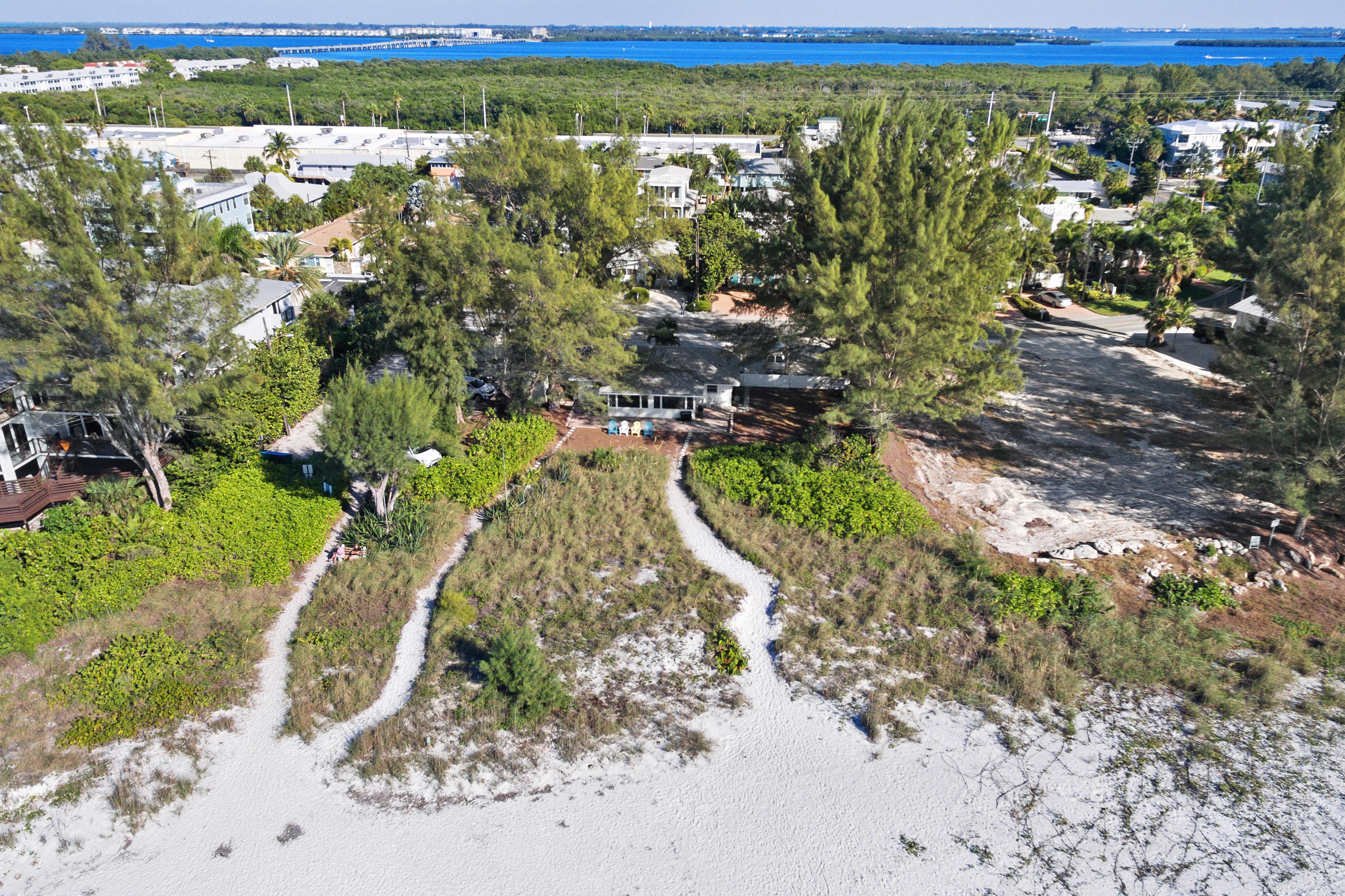 Playa Casanas House / Cottage rental in Anna Maria Island Houses in Anna Maria Island Florida - #22