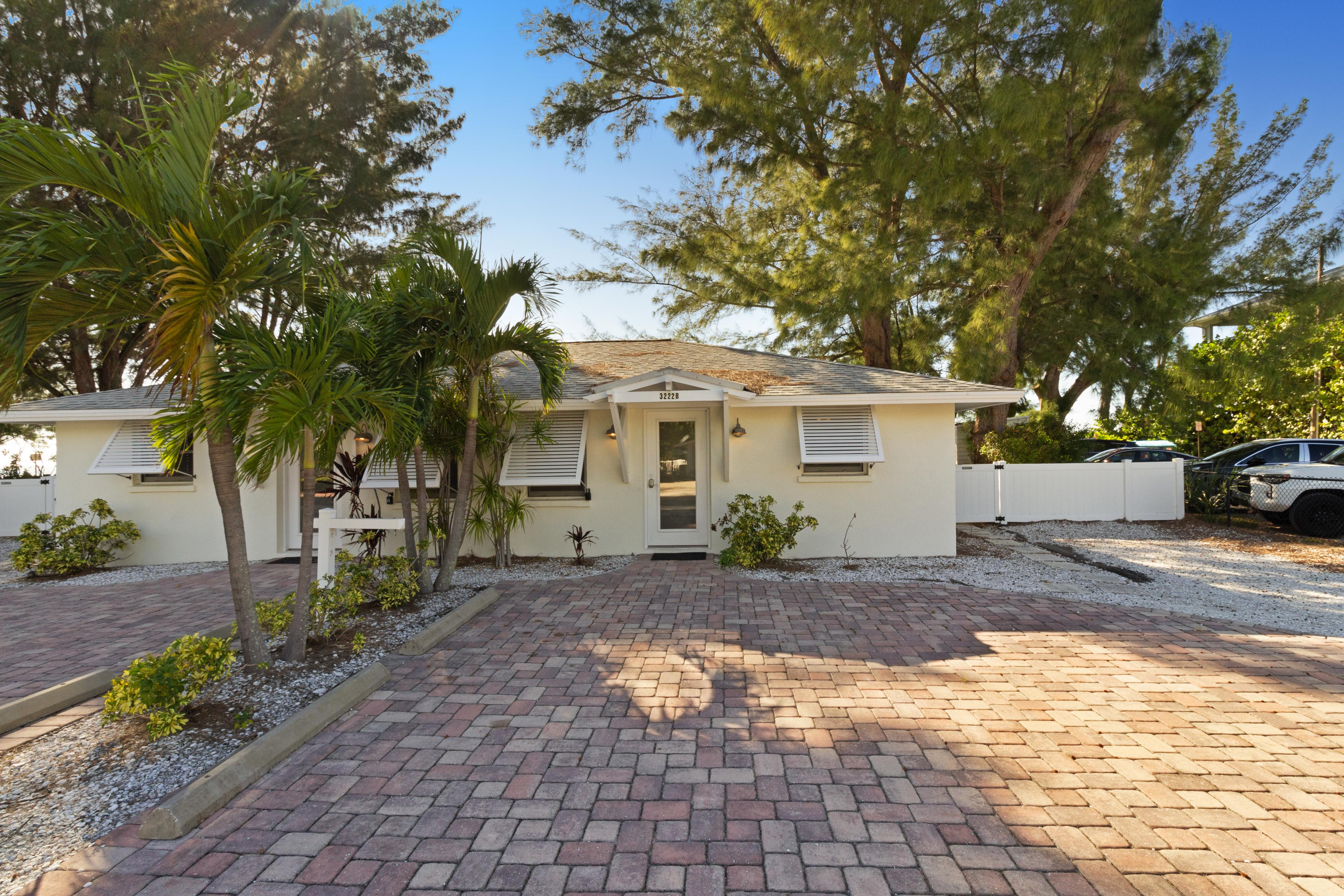 Playa Casanas North House / Cottage rental in Anna Maria Island Houses in Anna Maria Island Florida - #24