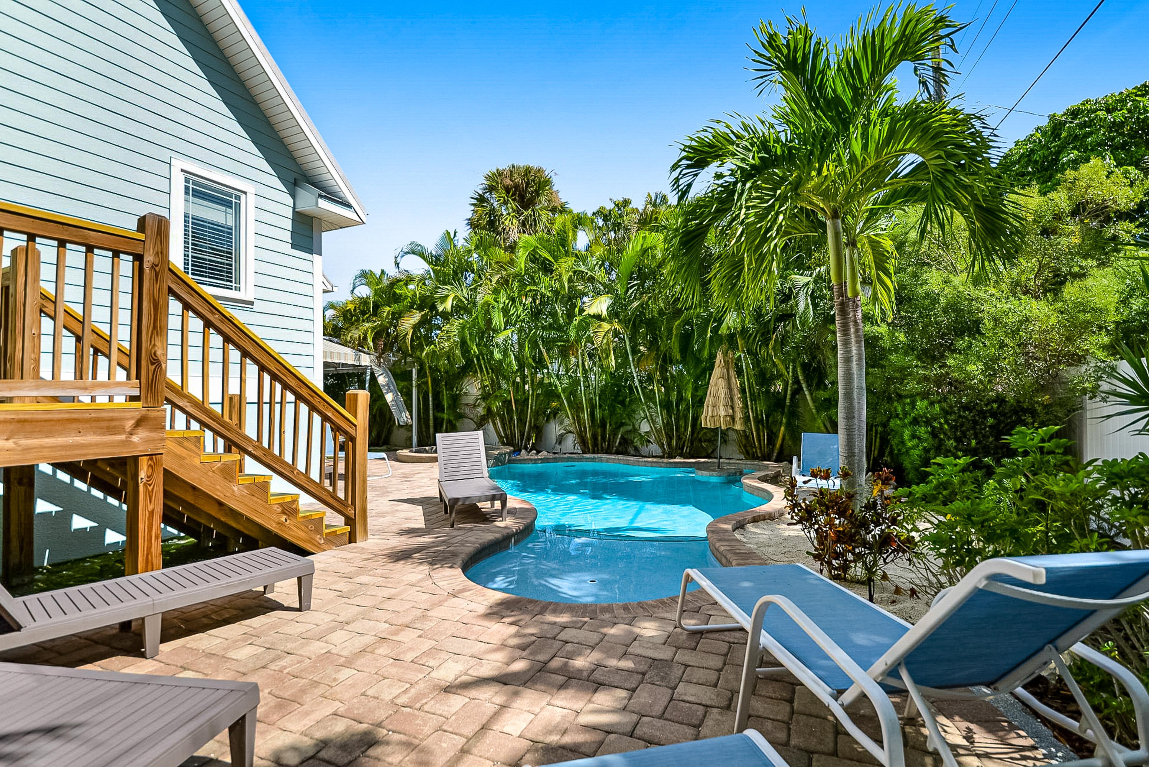 Sunset Glow House / Cottage rental in Anna Maria Island Houses in Anna Maria Island Florida - #5