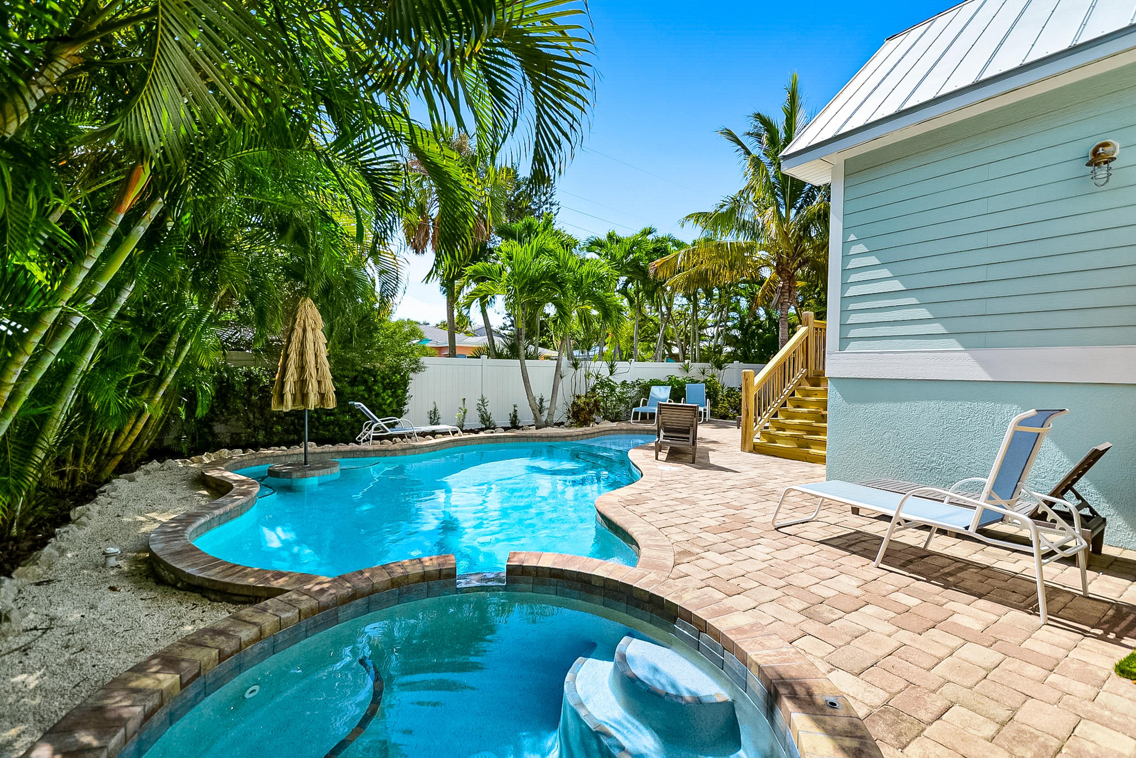 Sunset Glow House / Cottage rental in Anna Maria Island Houses in Anna Maria Island Florida - #6