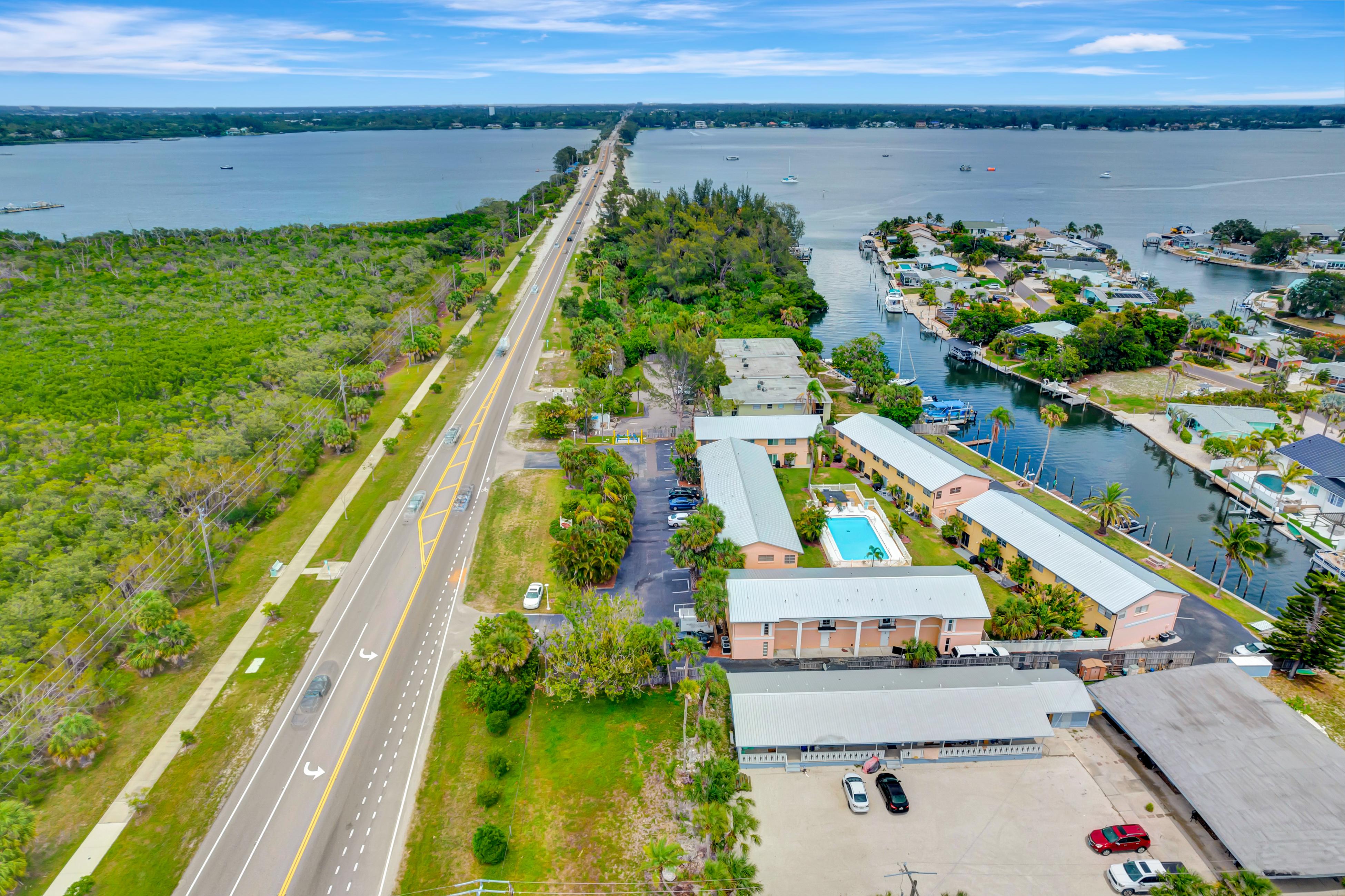 Townhouses In The Cay - A1 House / Cottage rental in Anna Maria Island Houses in Anna Maria Island Florida - #33