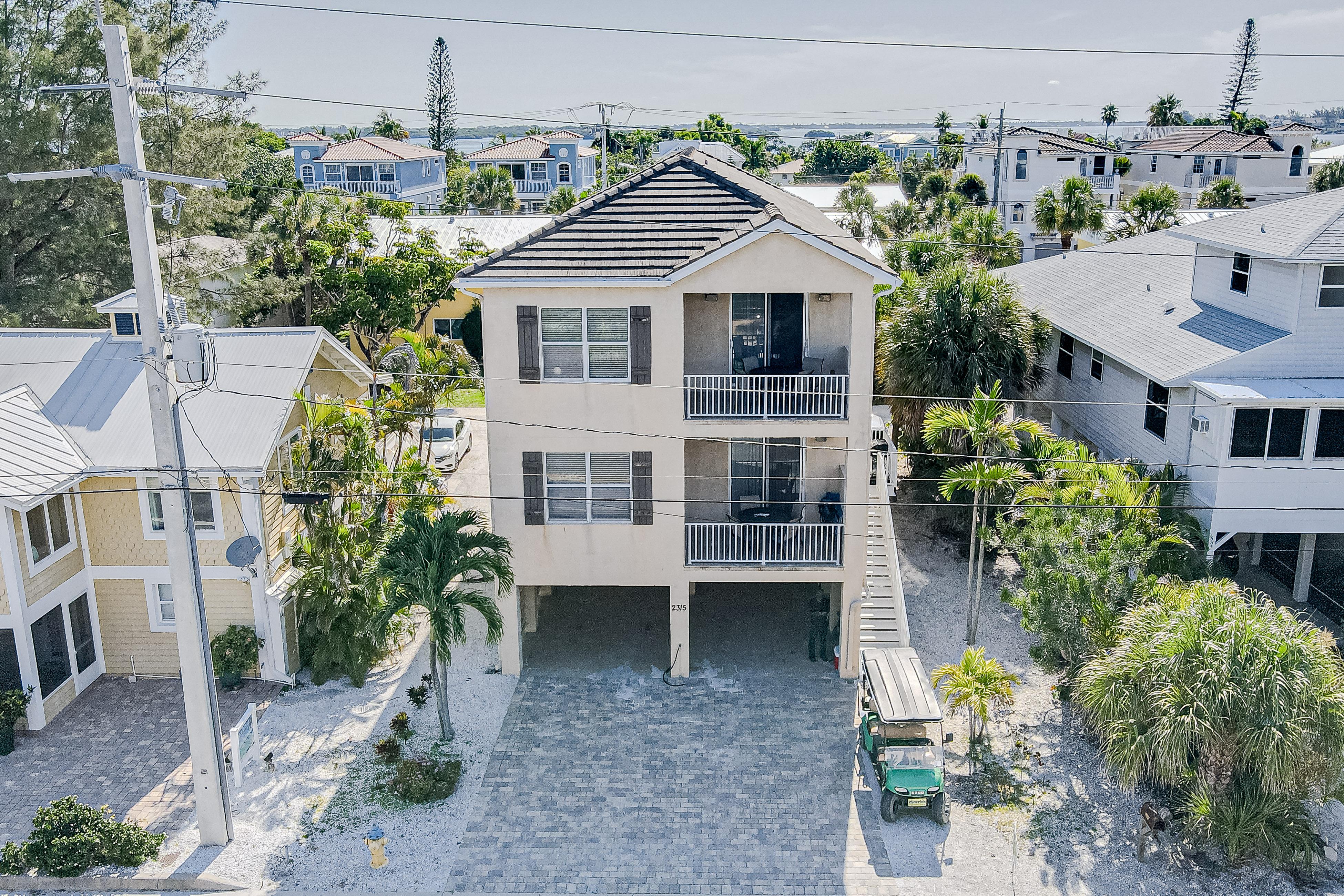 Tropical Daze Lower House / Cottage rental in Anna Maria Island Houses in Anna Maria Island Florida - #29