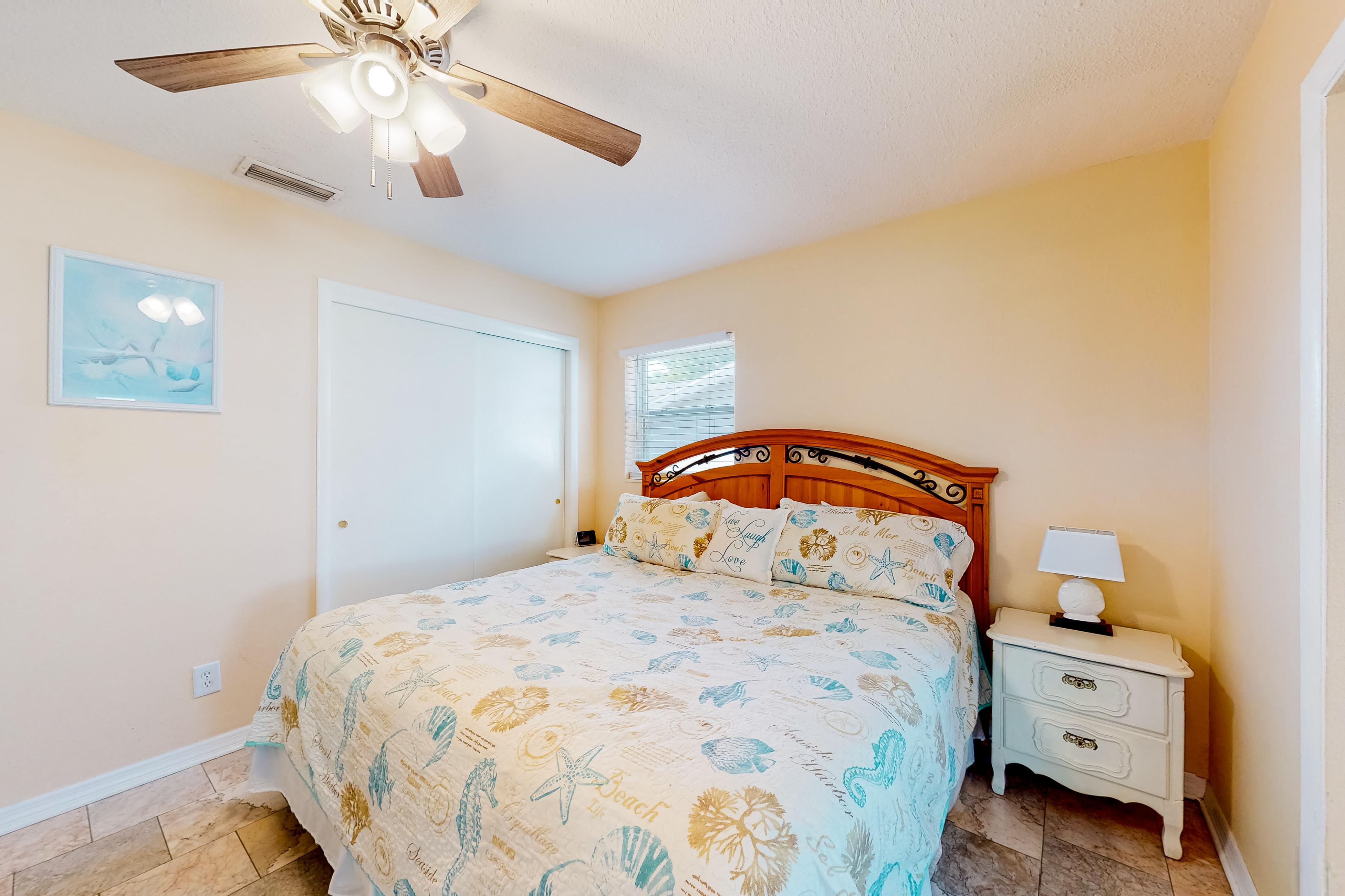 Tropical Haven Retreat House / Cottage rental in Anna Maria Island Houses in Anna Maria Island Florida - #13