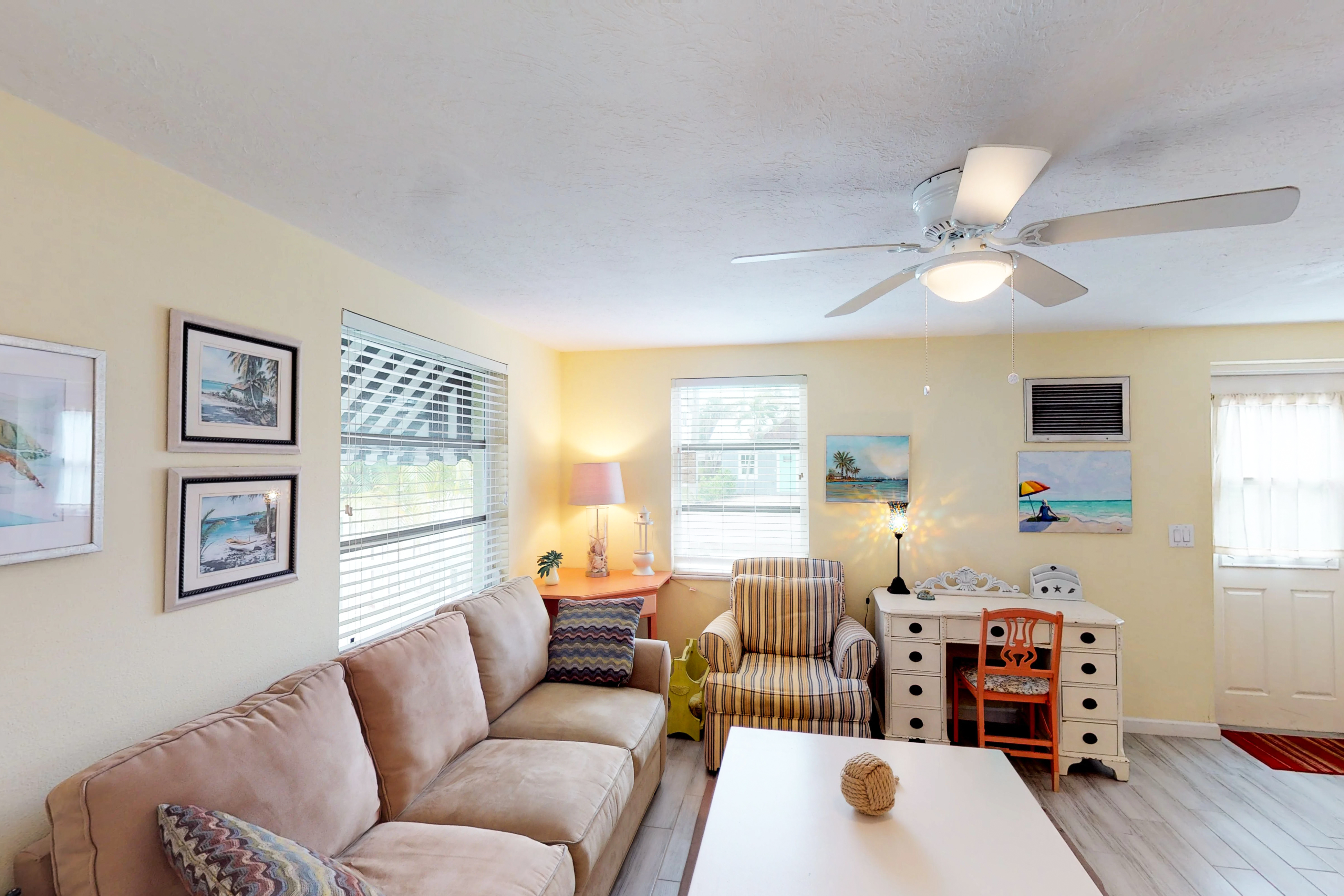 Turtle Cove East House / Cottage rental in Anna Maria Island Houses in Anna Maria Island Florida - #3