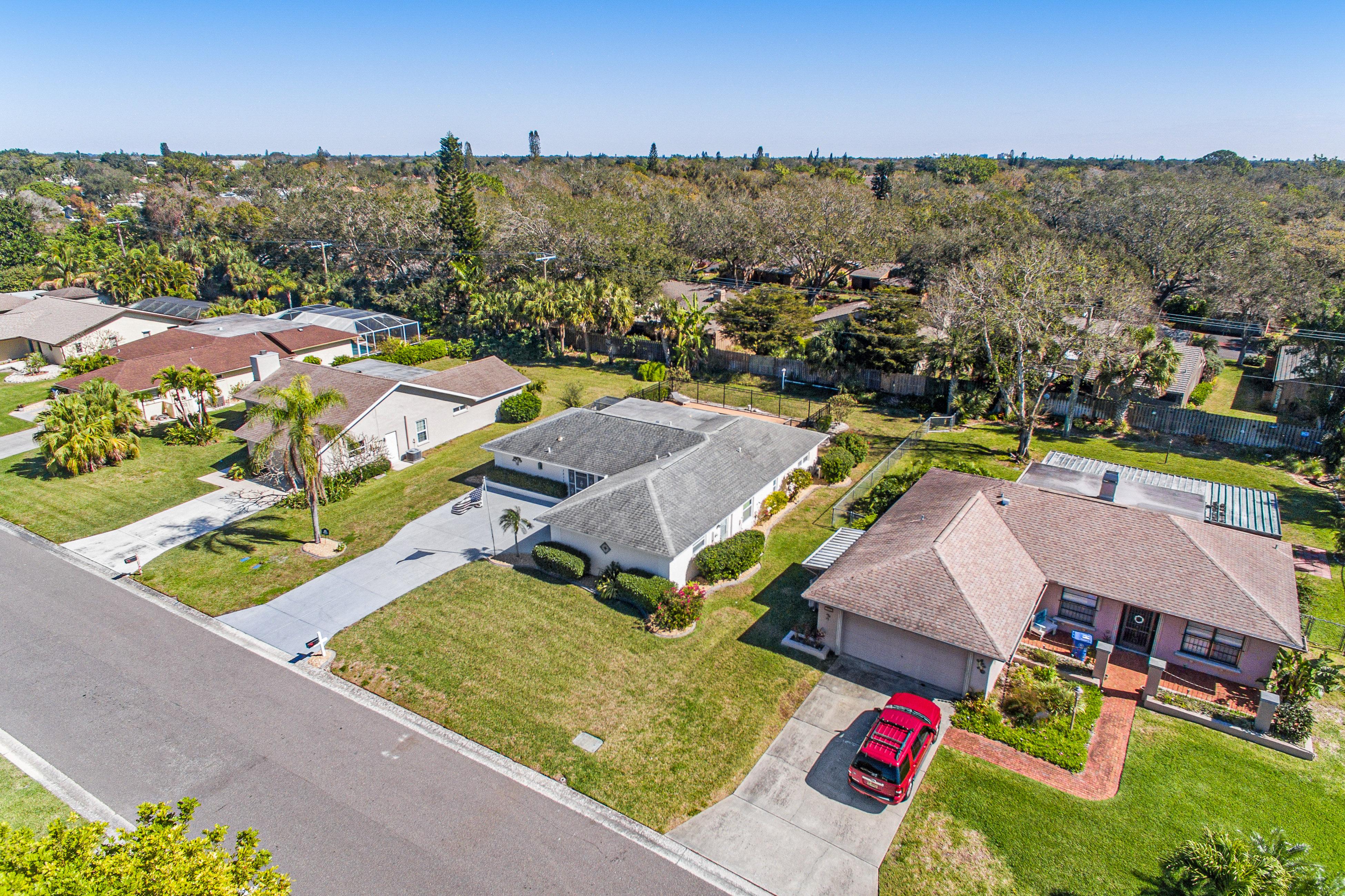 Village Green Oasis House / Cottage rental in Anna Maria Island Houses in Anna Maria Island Florida - #29