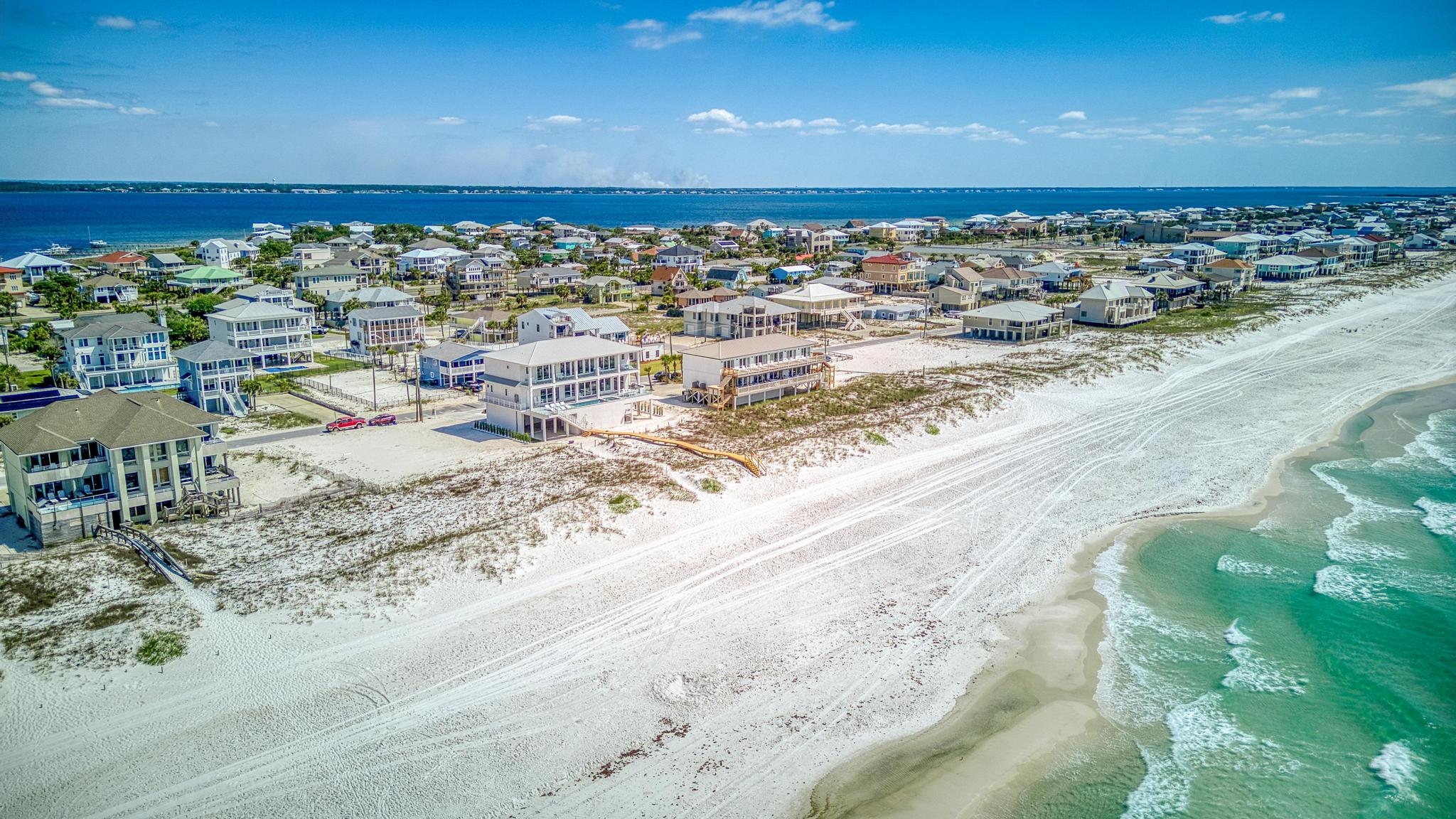 Ariola 712 *NEW House / Cottage rental in Pensacola Beach House Rentals in Pensacola Beach Florida - #84