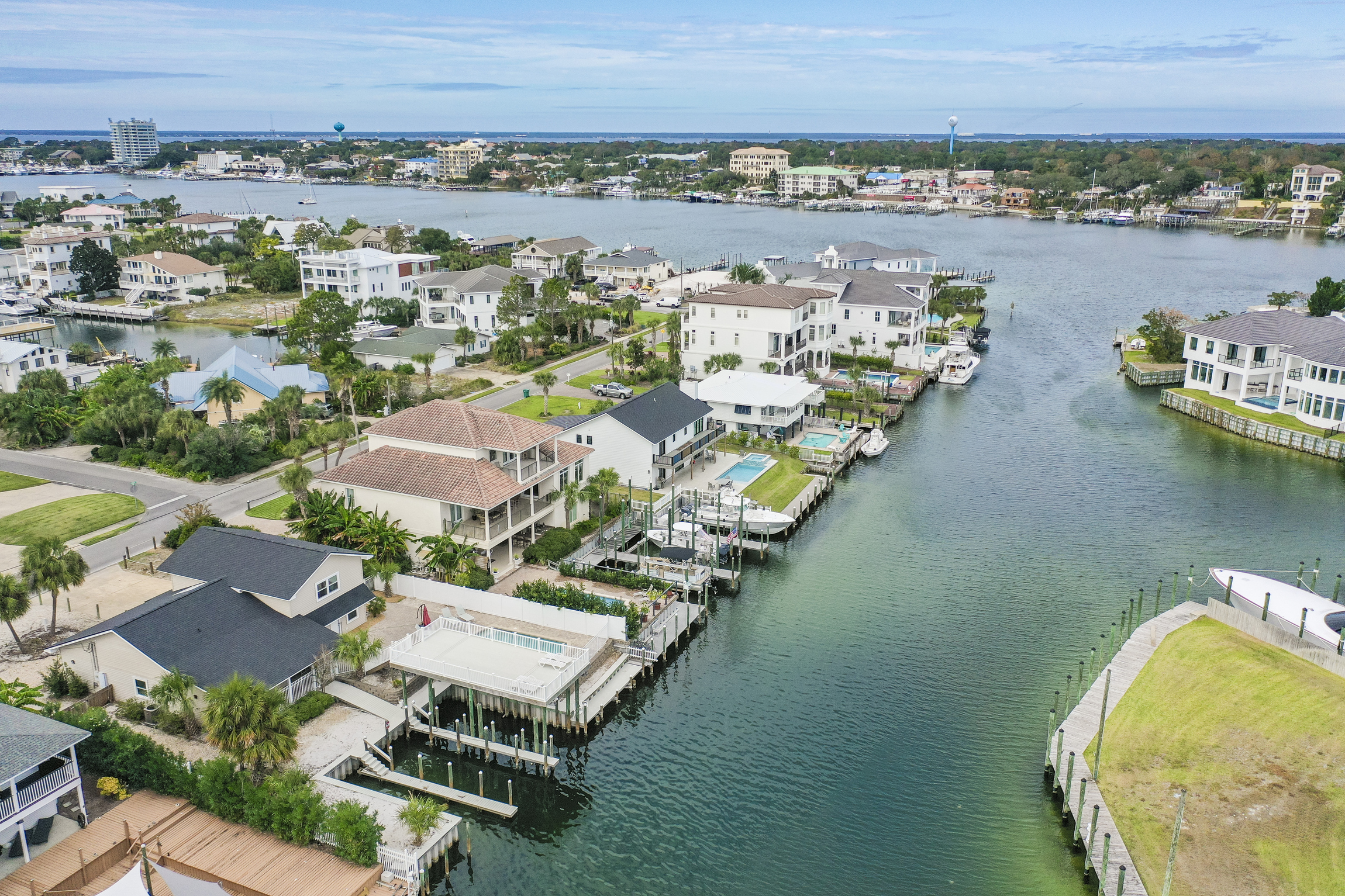 Boaters Dream House on Holiday Isle House / Cottage rental in Destin Beach House Rentals in Destin Florida - #39