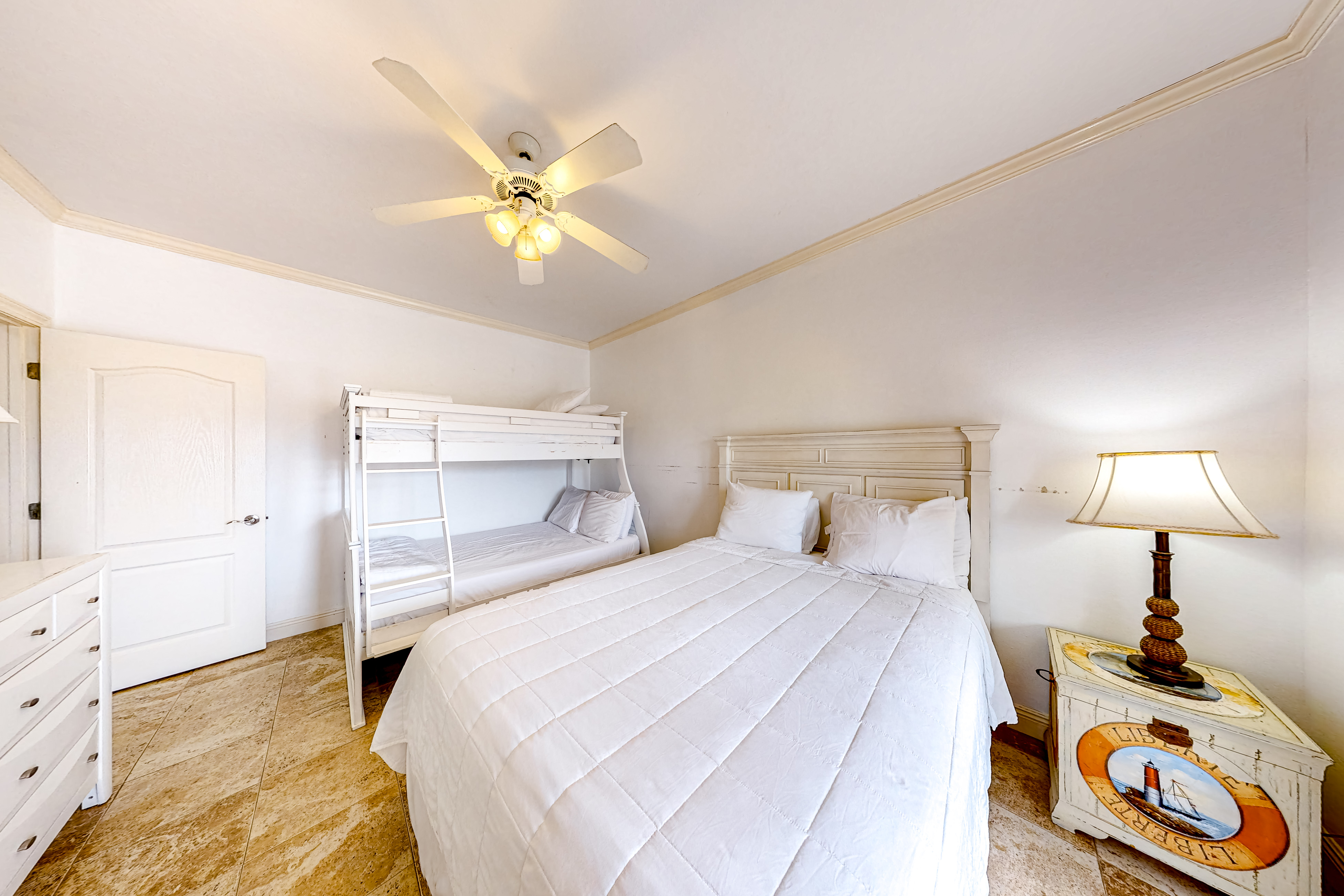 Emerald Shores: Emerald Shores Cottage House / Cottage rental in Destin Beach House Rentals in Destin Florida - #17