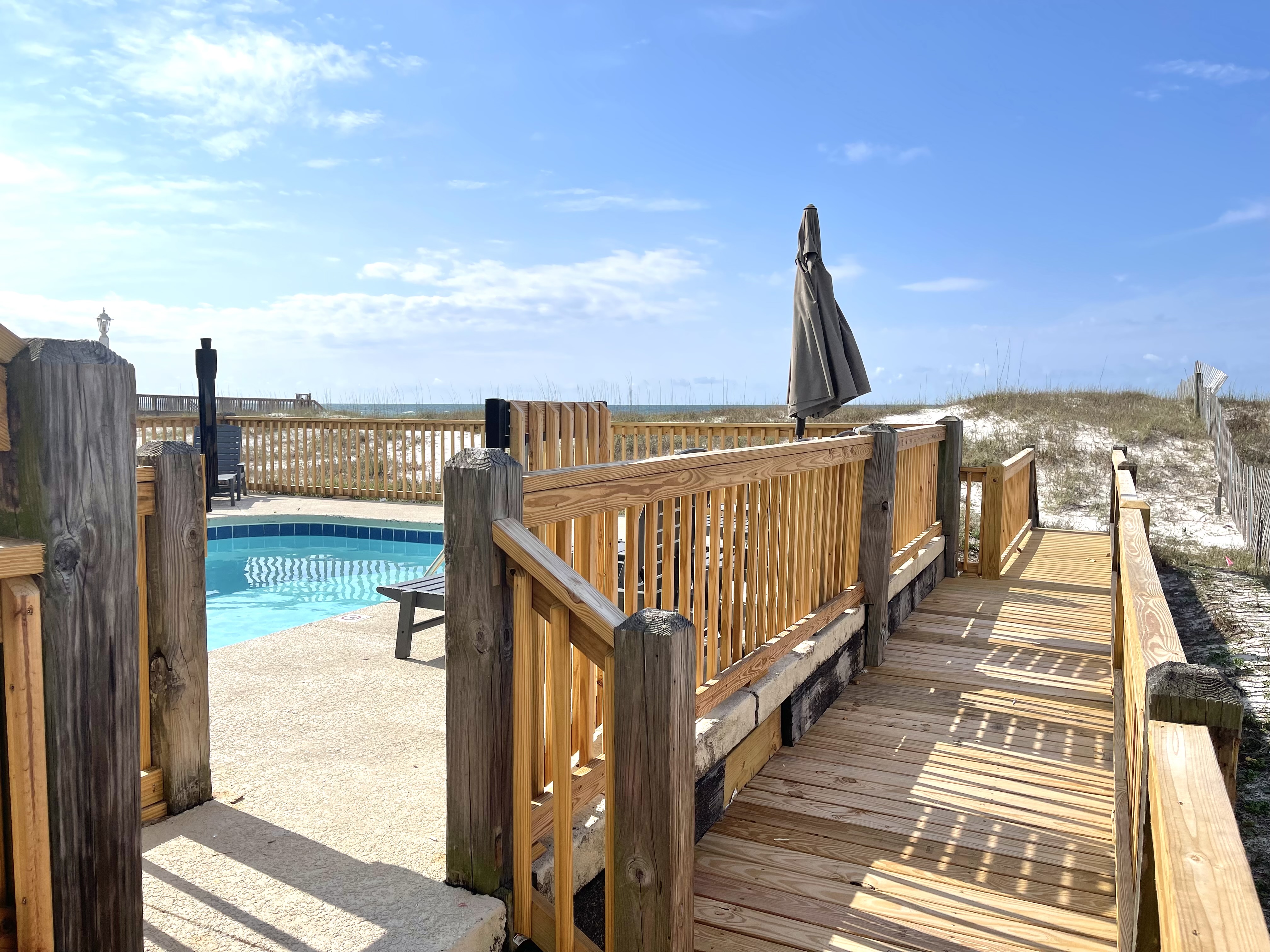 Hypnautic East | Pet Friendly House / Cottage rental in Gulf Shores House Rentals in Gulf Shores Alabama - #32