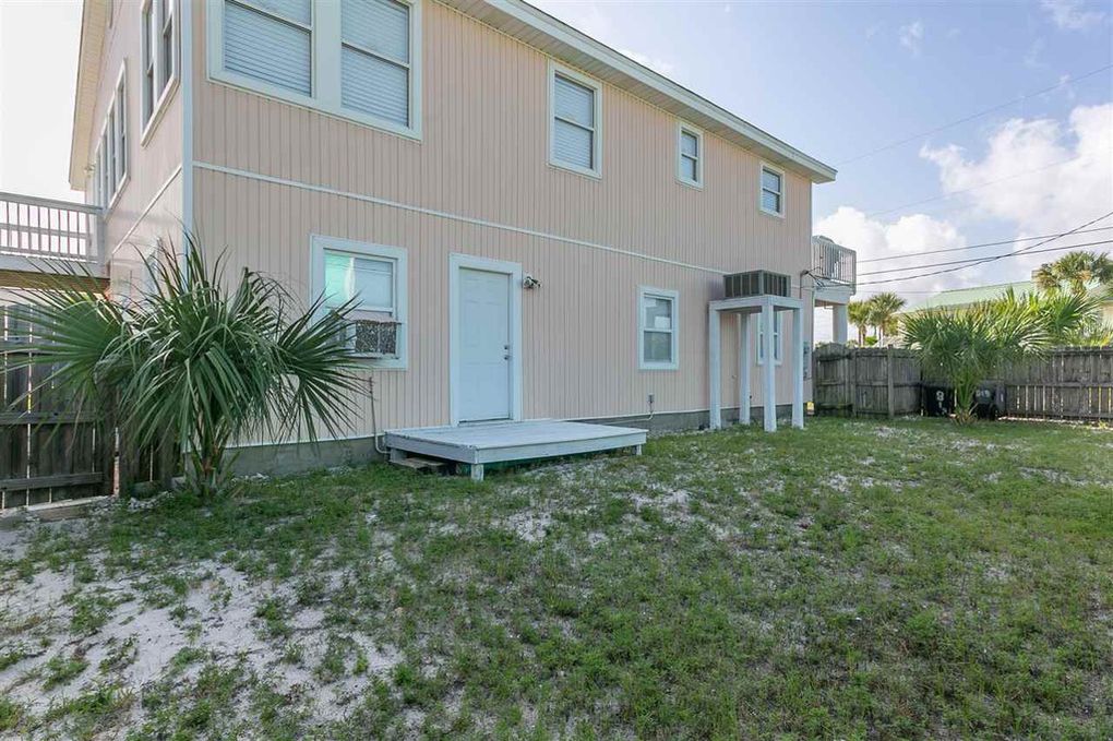 Panferio 813 - The Pink Salmon House / Cottage rental in Pensacola Beach House Rentals in Pensacola Beach Florida - #36