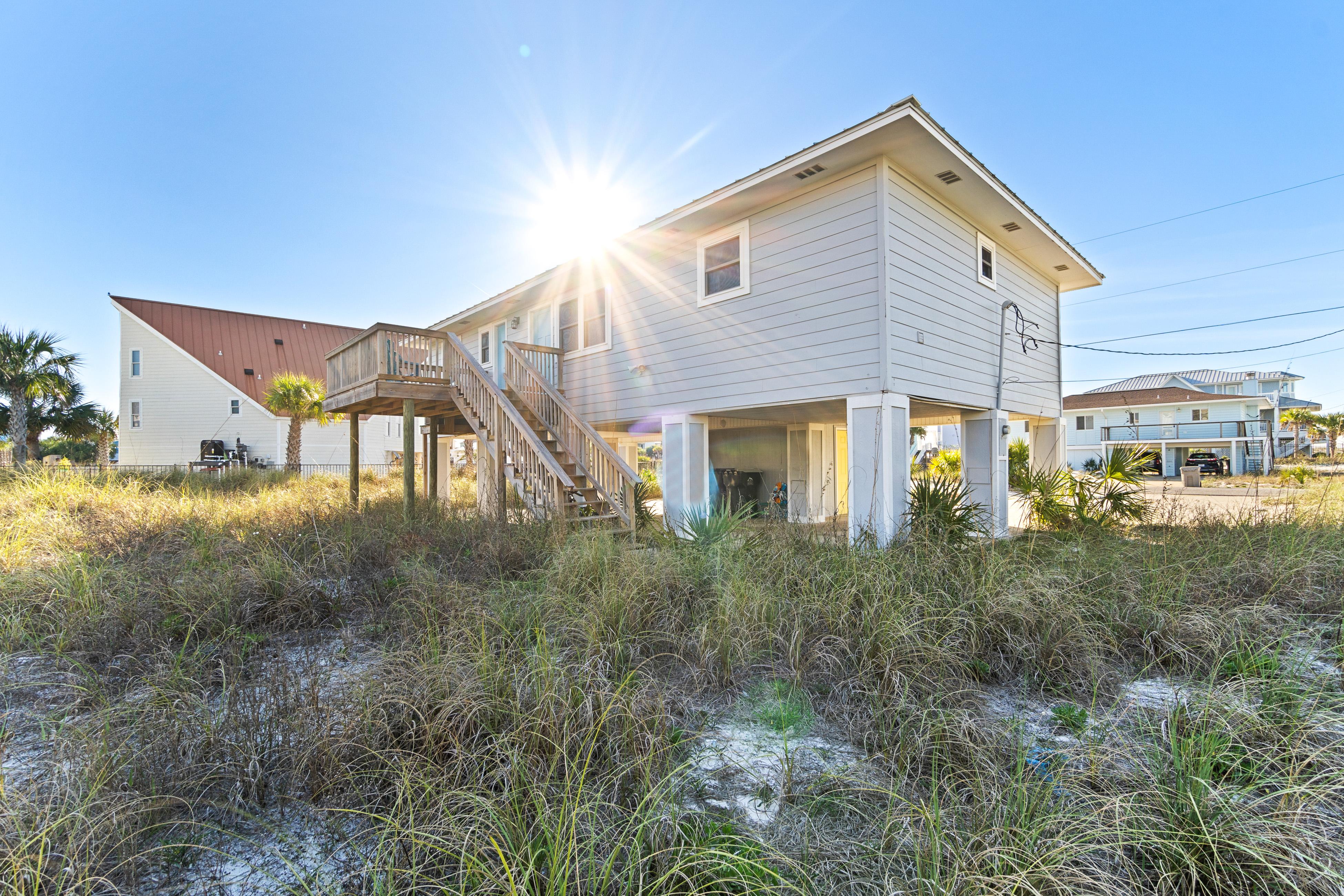 The Beach Sunflower House / Cottage rental in Pensacola Beach House Rentals in Pensacola Beach Florida - #23