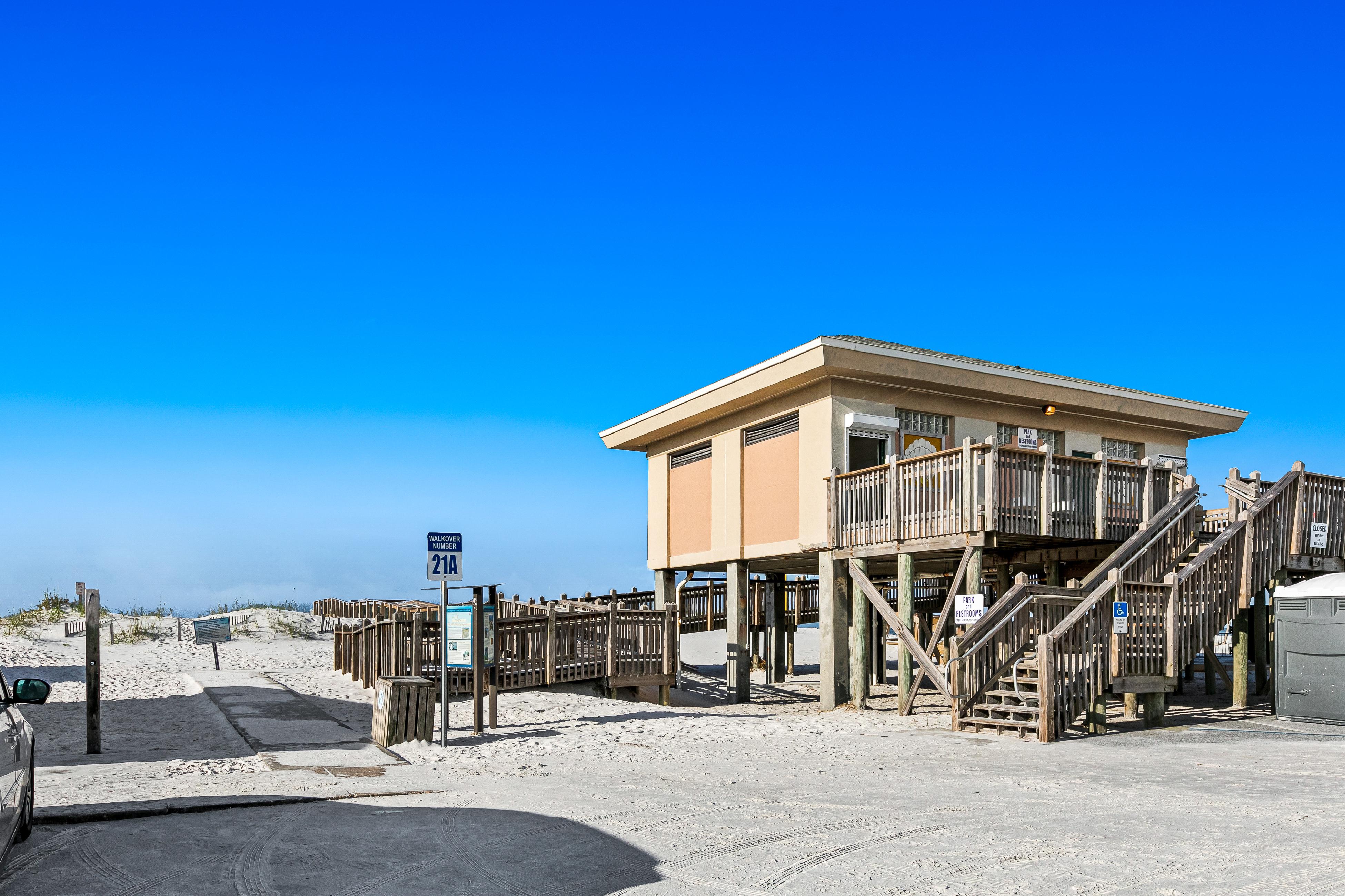 The Beach Sunflower House / Cottage rental in Pensacola Beach House Rentals in Pensacola Beach Florida - #30