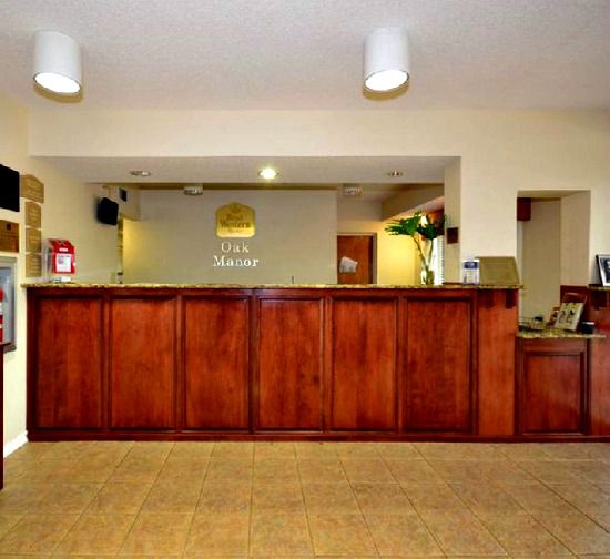 Best Western Oak Manor in Biloxi Mississippi