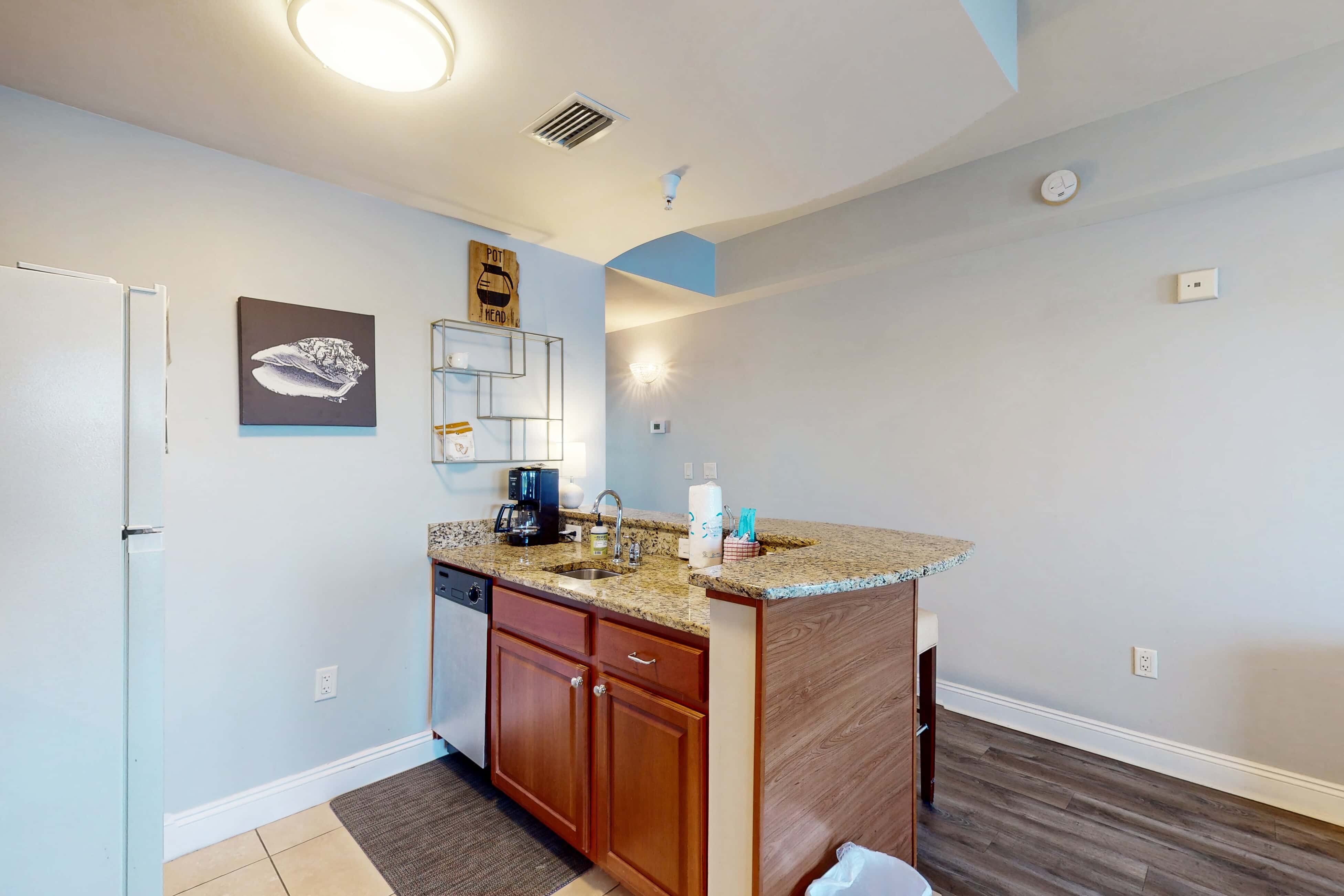 Carillon Beach Inn 303:  Sweet Tea Love Condo rental in Carillon Beach Resort Inn in Panama City Beach Florida - #6