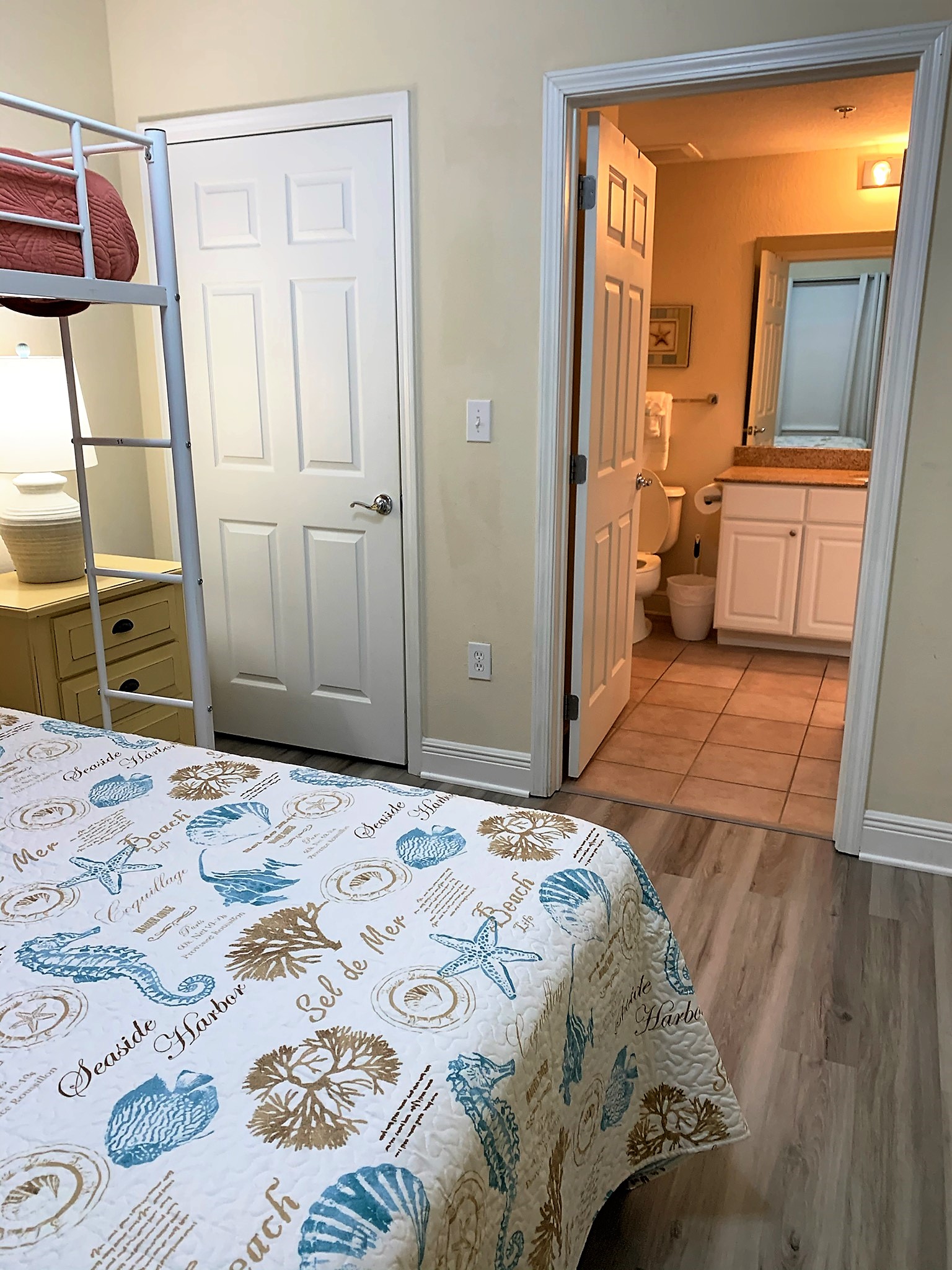 Crystal Tower~Beach Combers Condo rental in Crystal Towers | Gulf Shores in Gulf Shores Alabama - #20