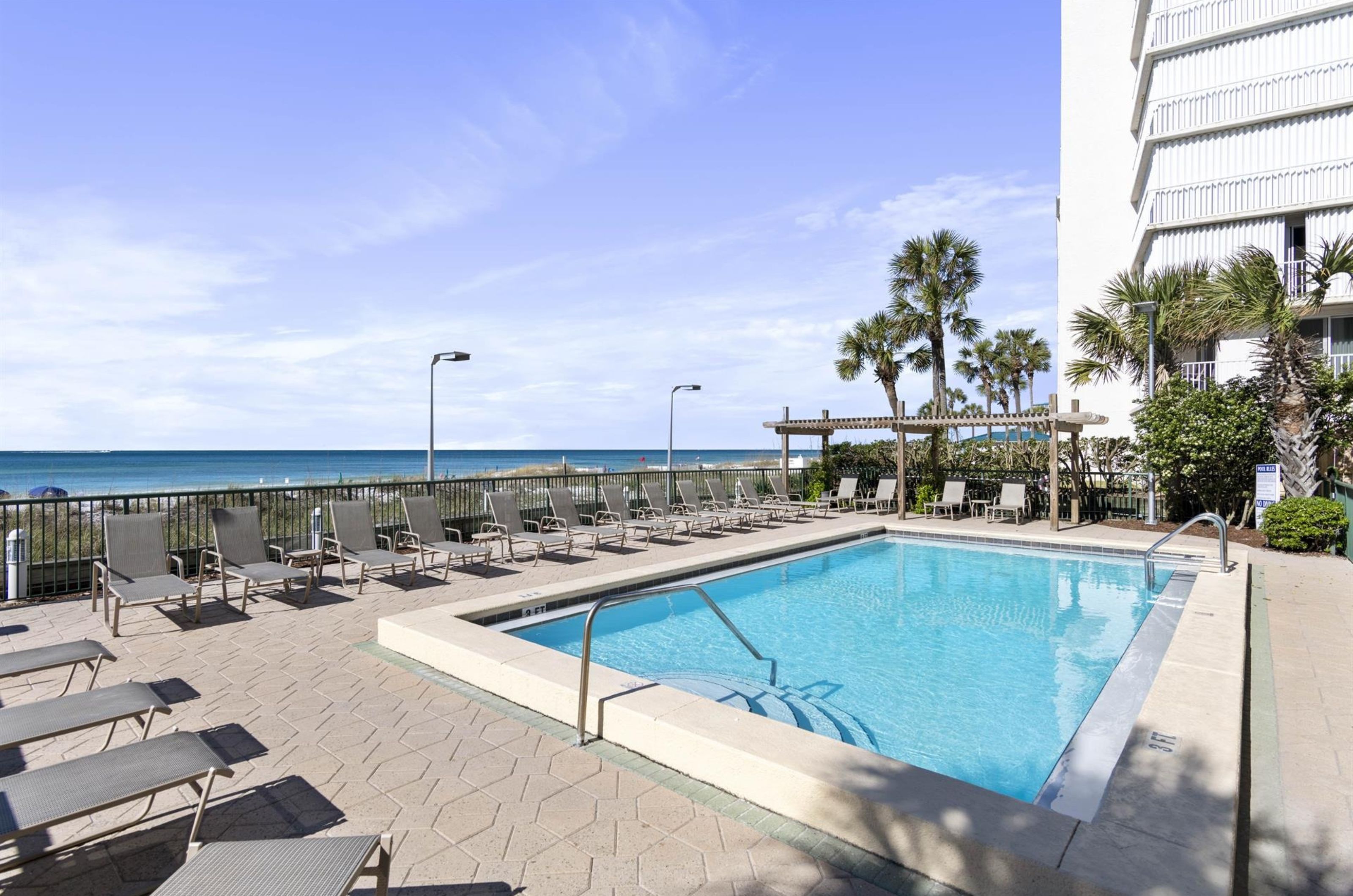 The outdoor pool and pool deck at Destin Beach Club in Destin Florida 