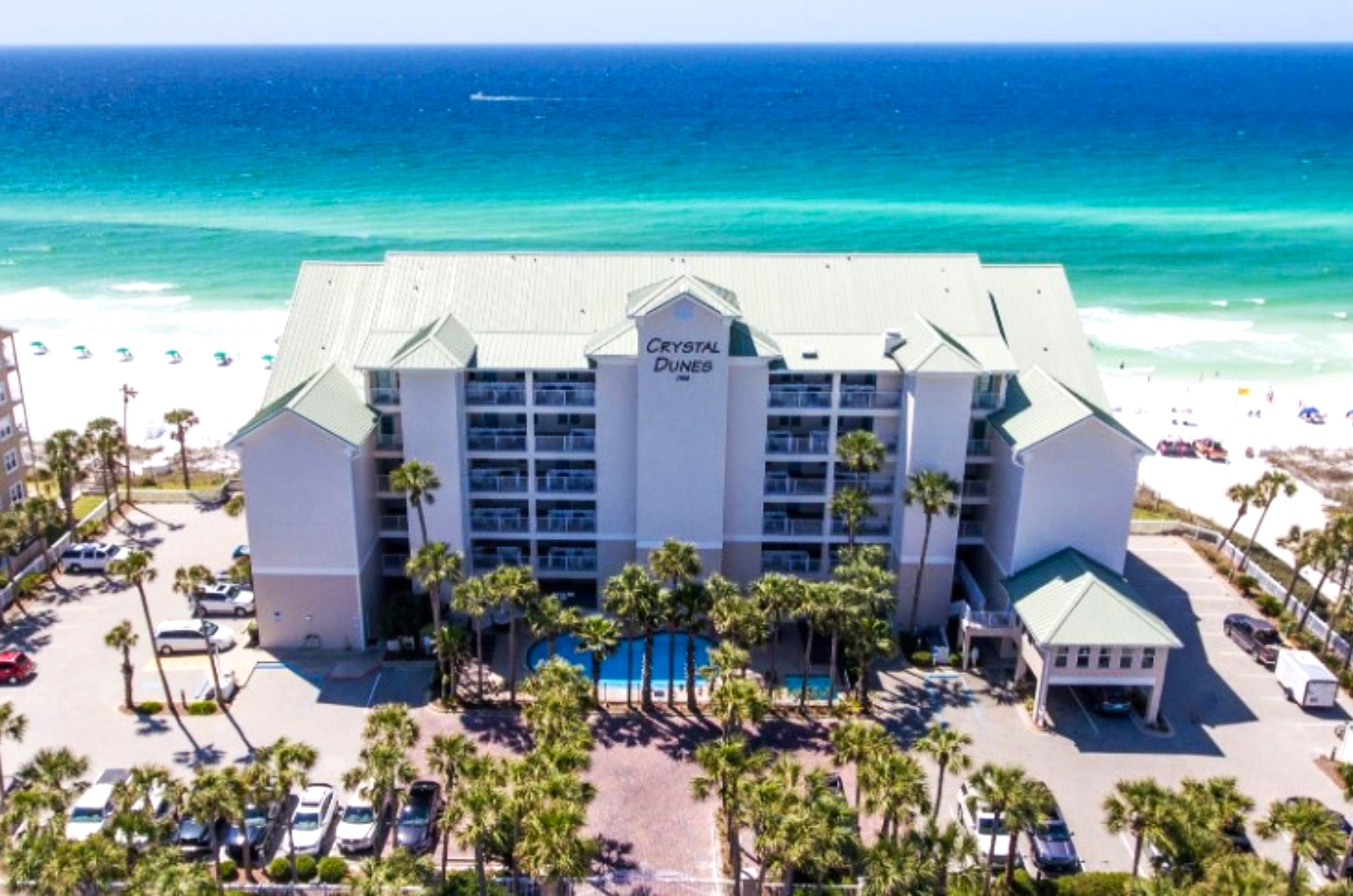 Crystal Dunes Rentals - https://www.beachguide.com/destin-vacation-rentals-crystal-dunes-9649464.jpg?width=185&height=185