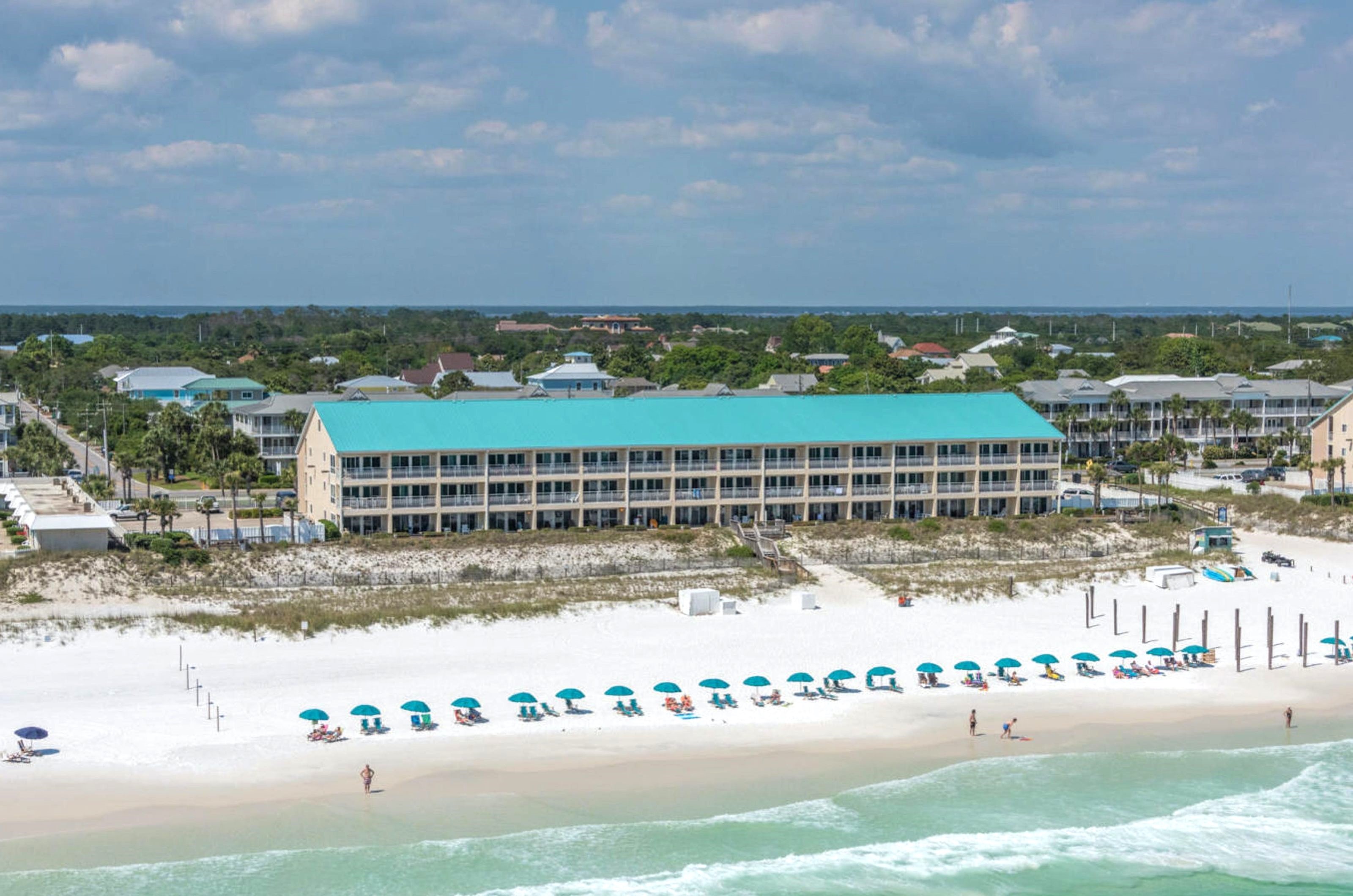 Crystal Sands Condominiums - https://www.beachguide.com/destin-vacation-rentals-crystal-sands-condominiums-9649465.jpg?width=185&height=185