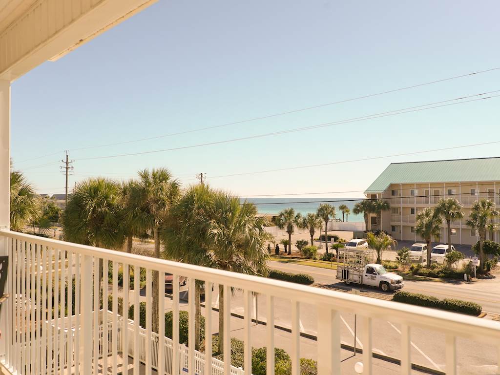 Nice view from Grand Caribbean Condo Rentals in Destin Florida