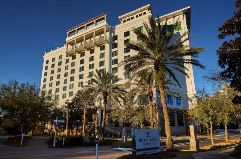 Front View of Hotel Effie Sandestin Miramar Beach Resort