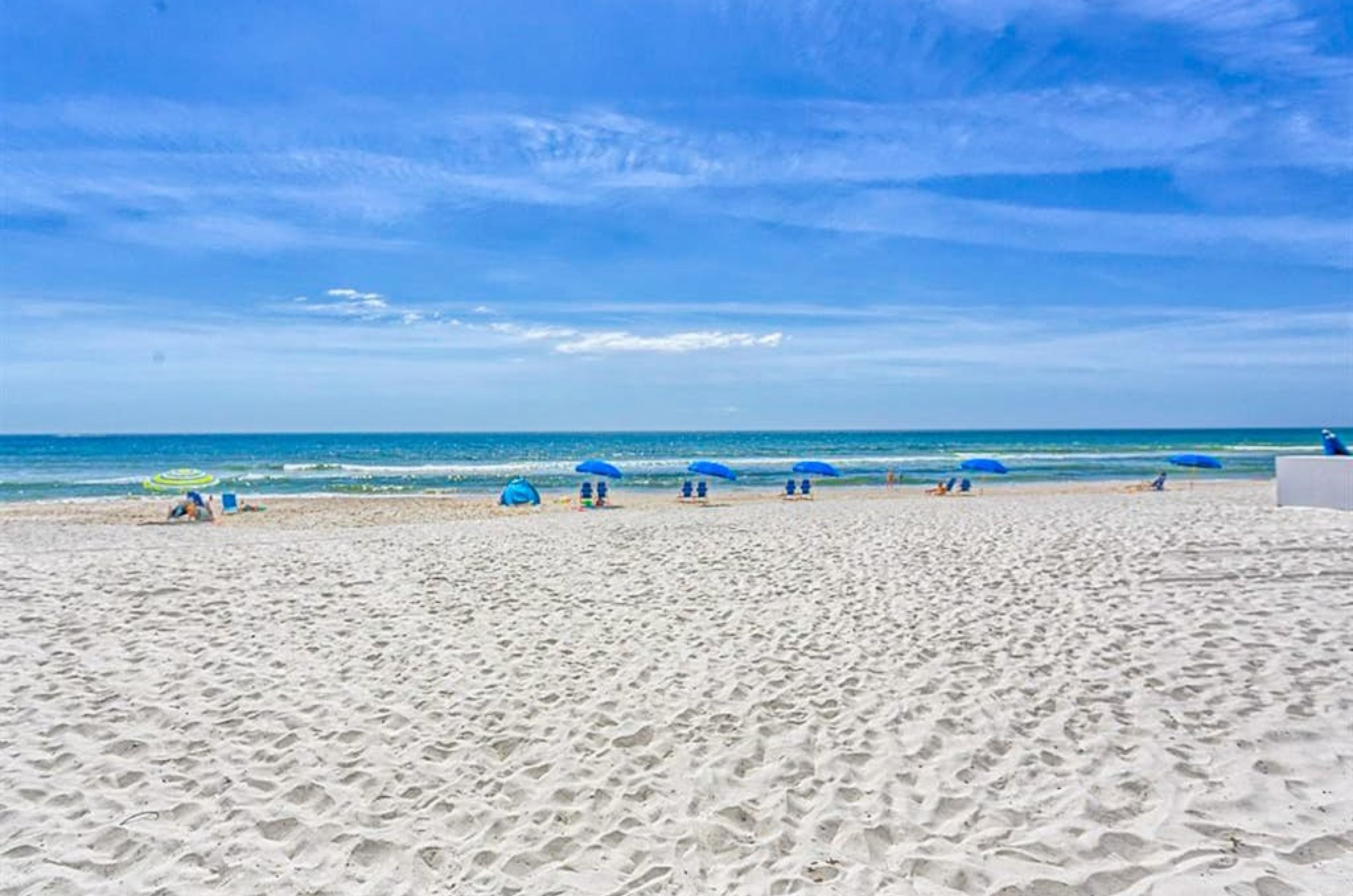 The pristine white beaches next to the ocean in Orange Beach Alabama 