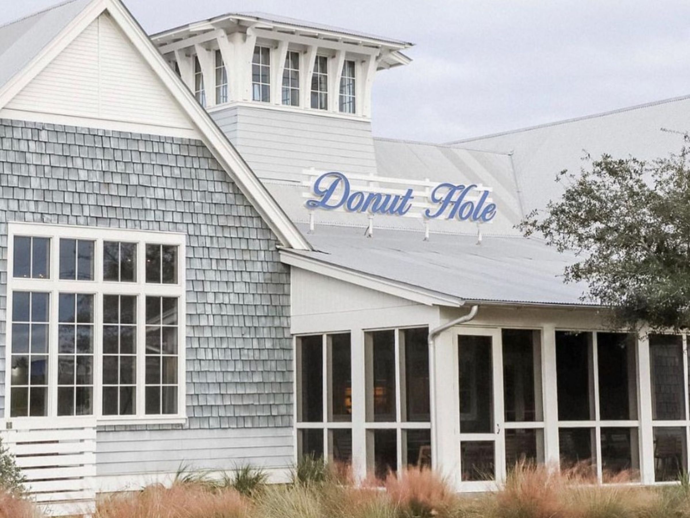 Donut Hole in Highway 30-A Florida