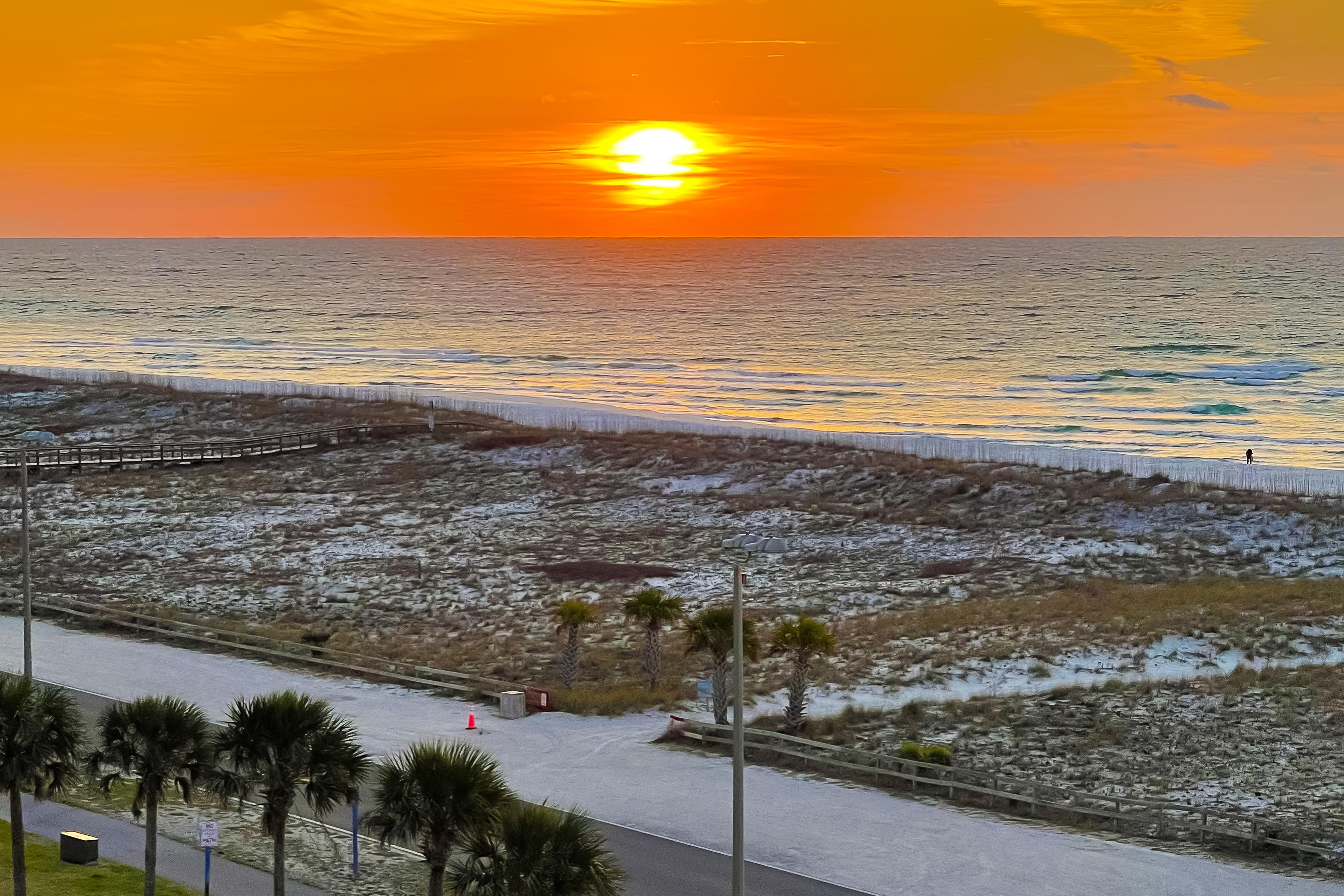 Emerald Gulf Views Condo rental in Emerald Dolphin Pensacola Beach in Pensacola Beach Florida - #35