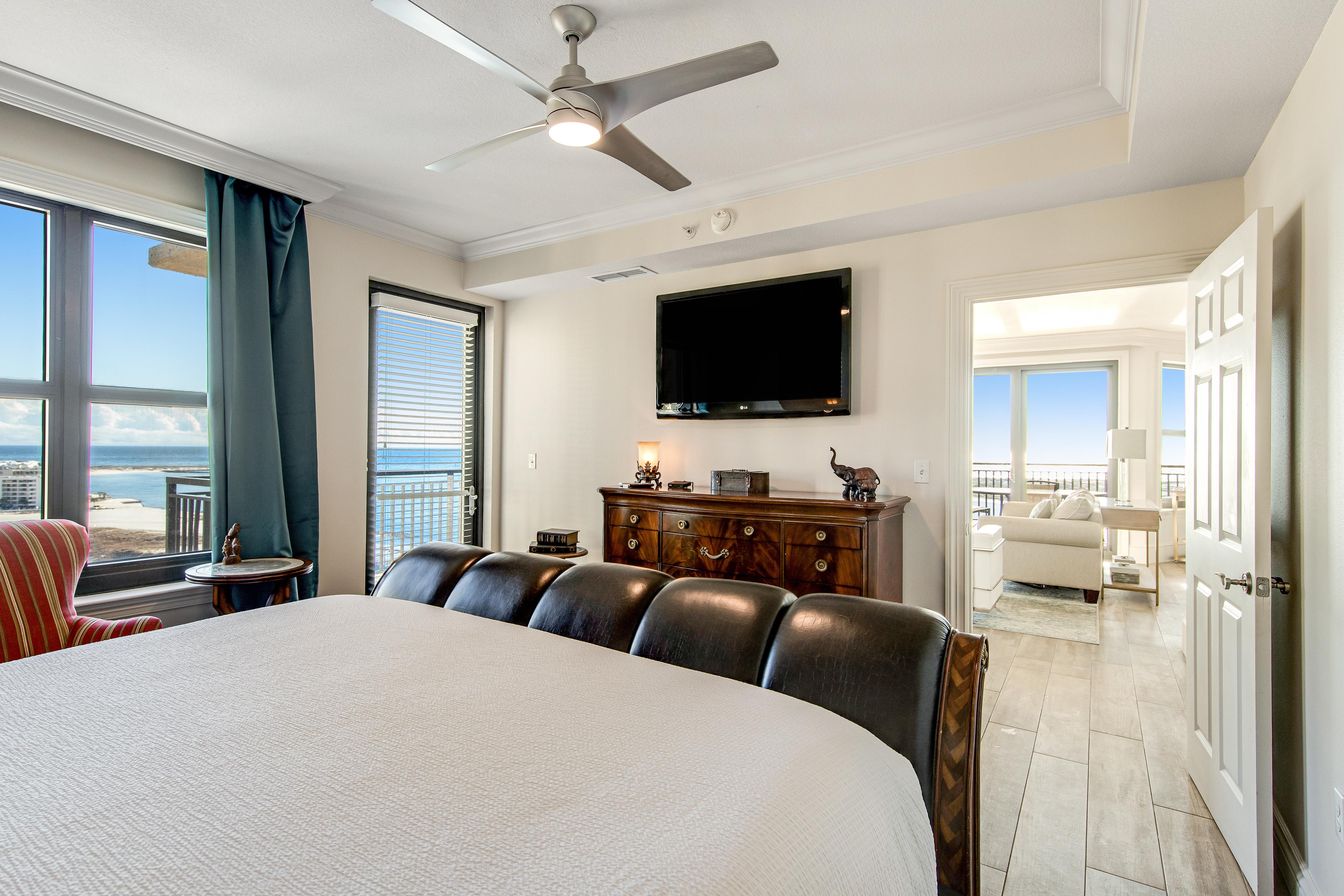 Emerald Grande 1025 Condo rental in Emerald Grande at HarborWalk Village in Destin Florida - #13