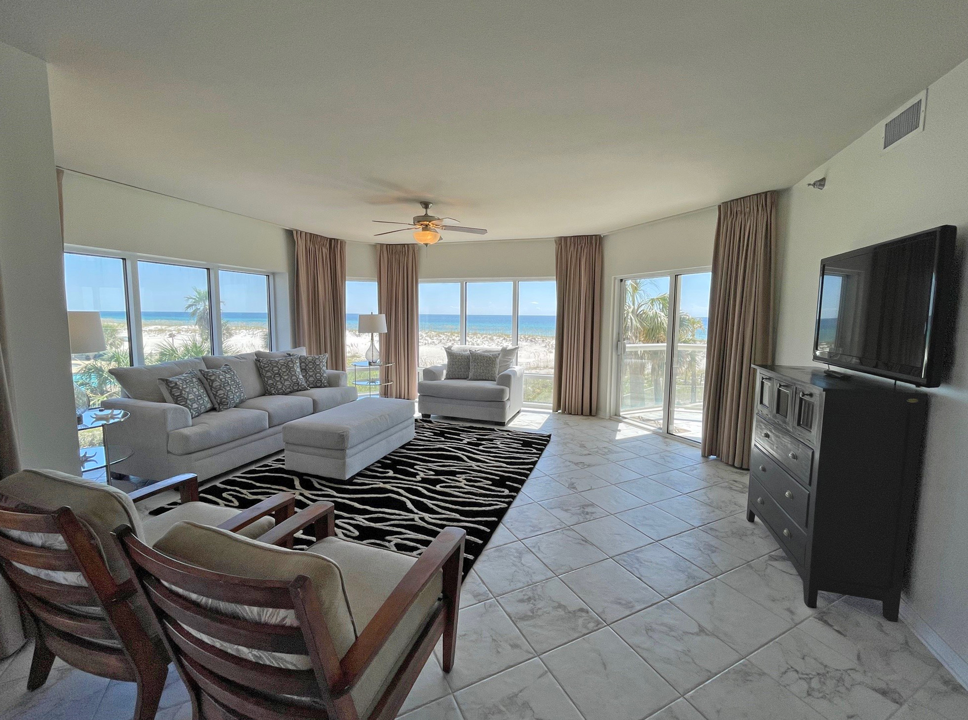 Emerald Isle #101 Condo rental in Emerald Isle Pensacola Beach in Pensacola Beach Florida - #3