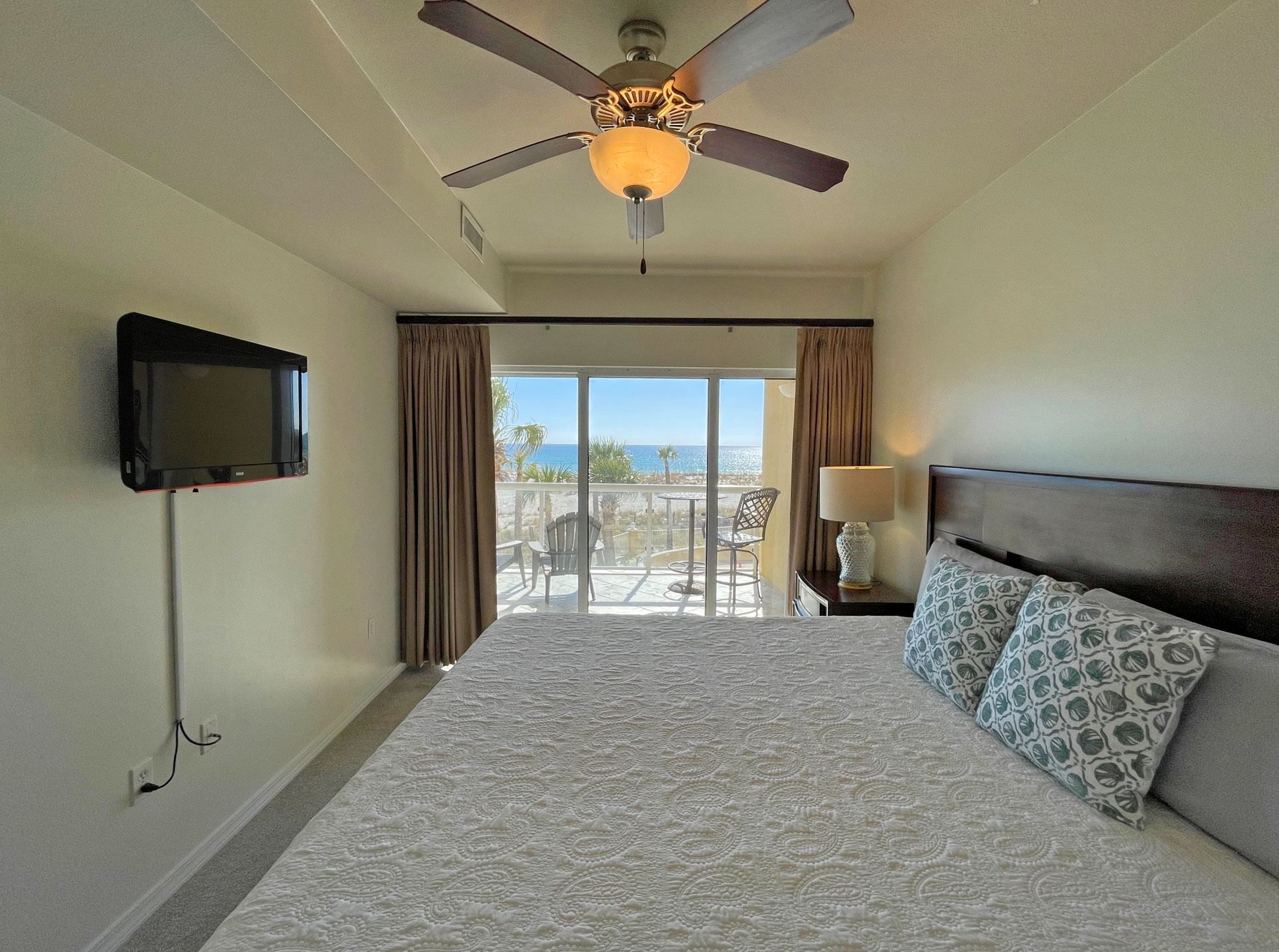 Emerald Isle #101 Condo rental in Emerald Isle Pensacola Beach in Pensacola Beach Florida - #14