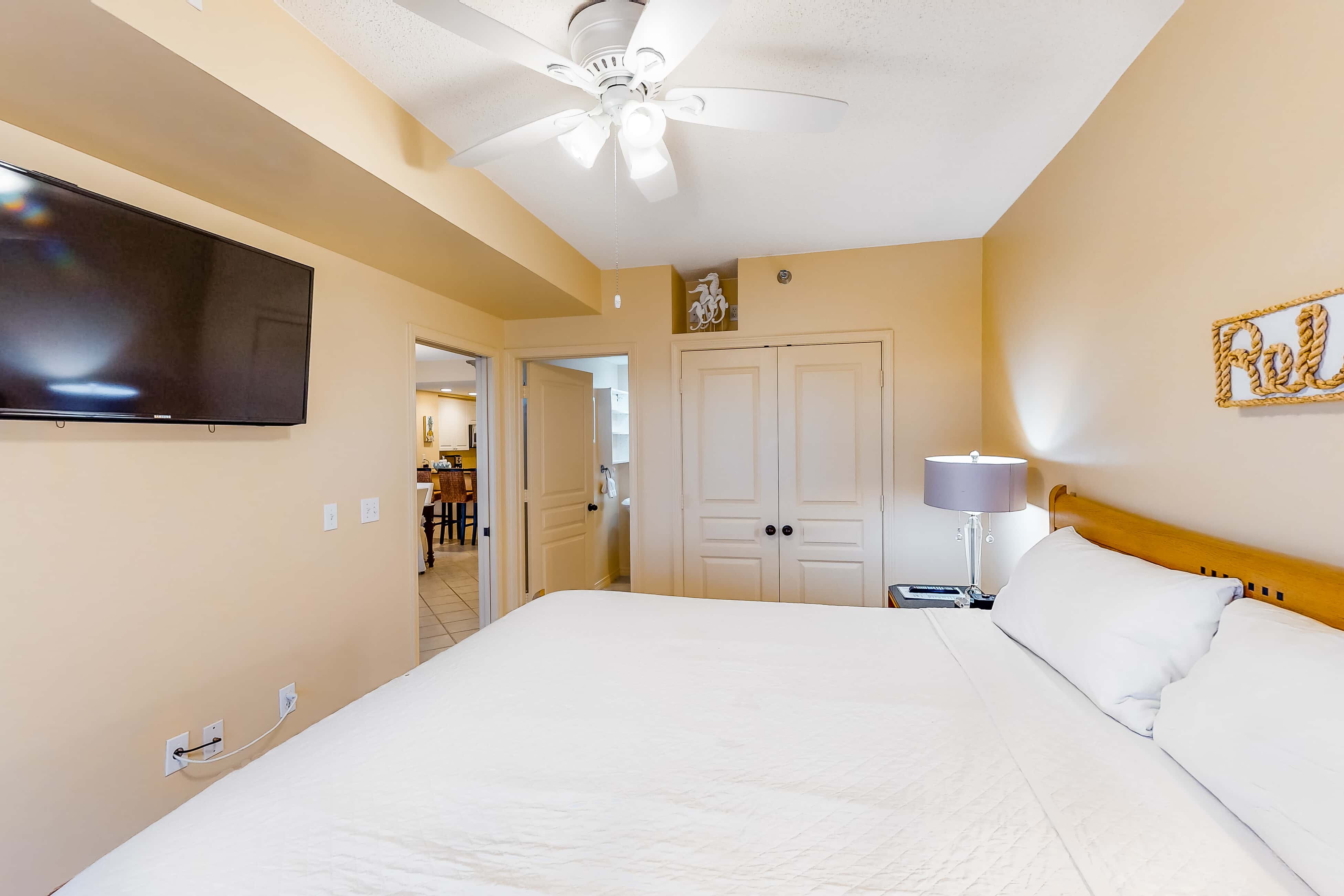 Emerald Isle 1108 Condo rental in Emerald Isle Pensacola Beach in Pensacola Beach Florida - #12