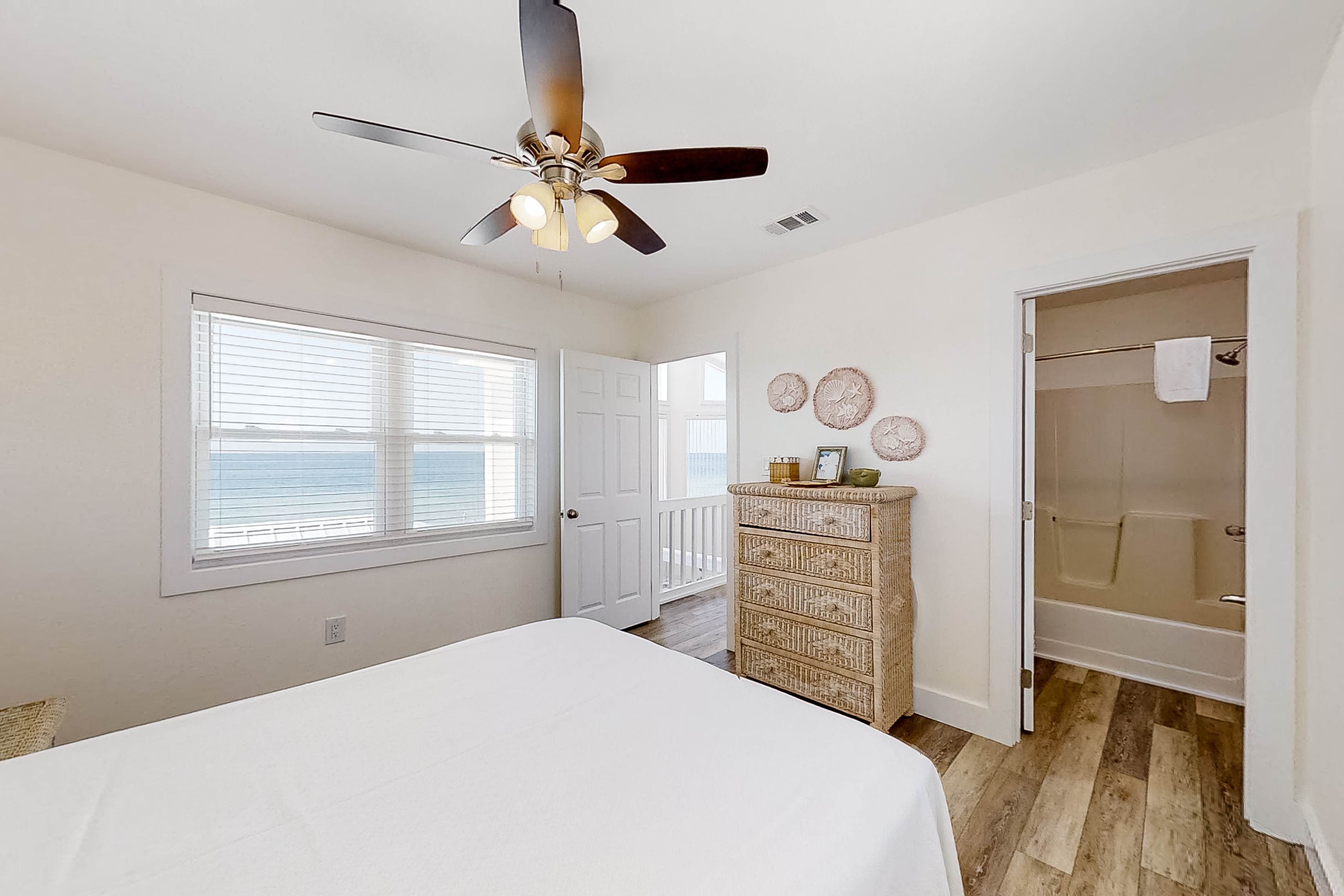 Bay Walk House / Cottage rental in Fort Morgan Beach Home Rentals in Gulf Shores Alabama - #21