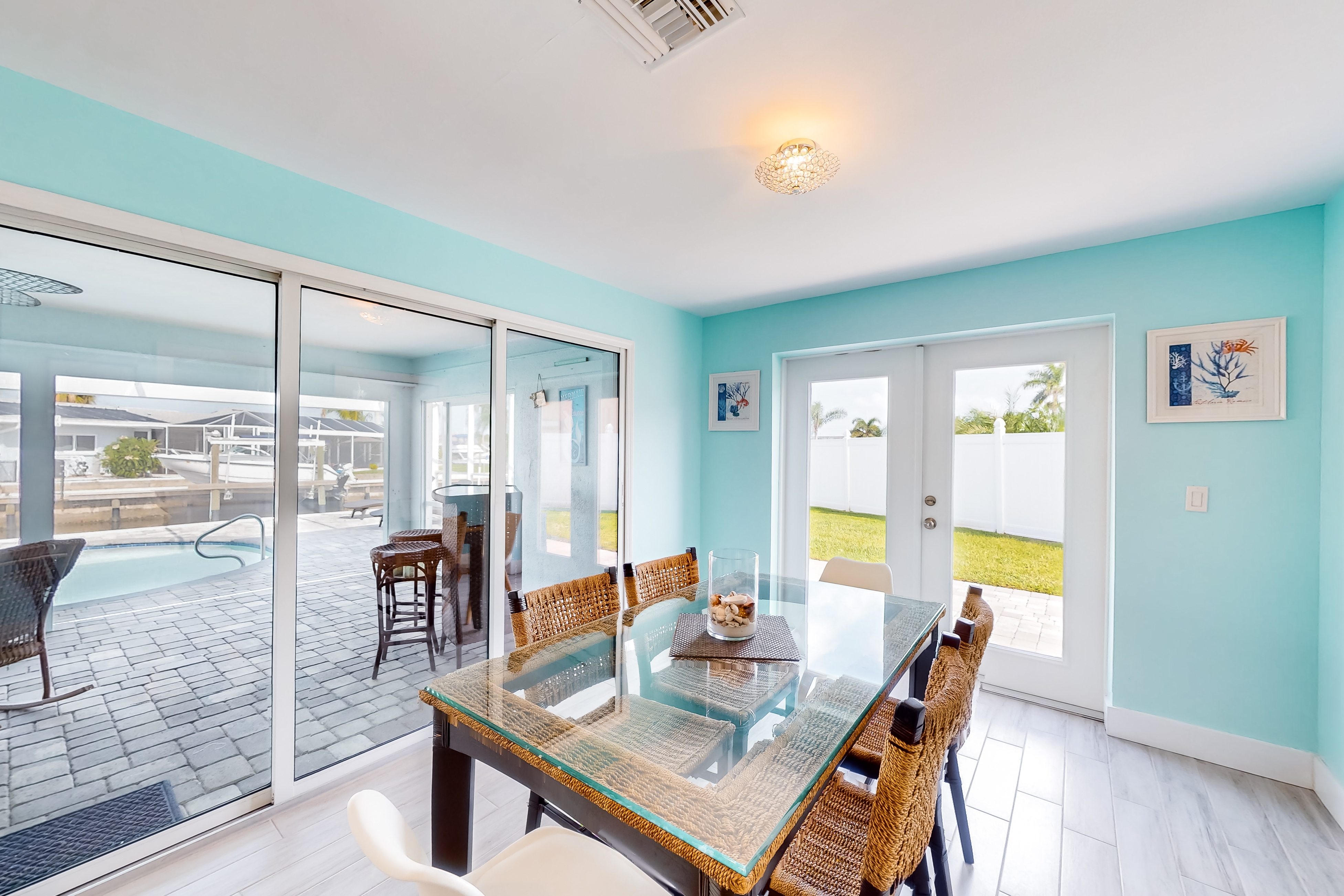 Hip Harbour House / Cottage rental in Fort Myers Beach House Rentals in Fort Myers Beach Florida - #7