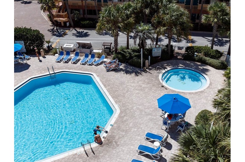 Hot tub at Destin West Beach & Bay Resort  in Fort Walton Florida