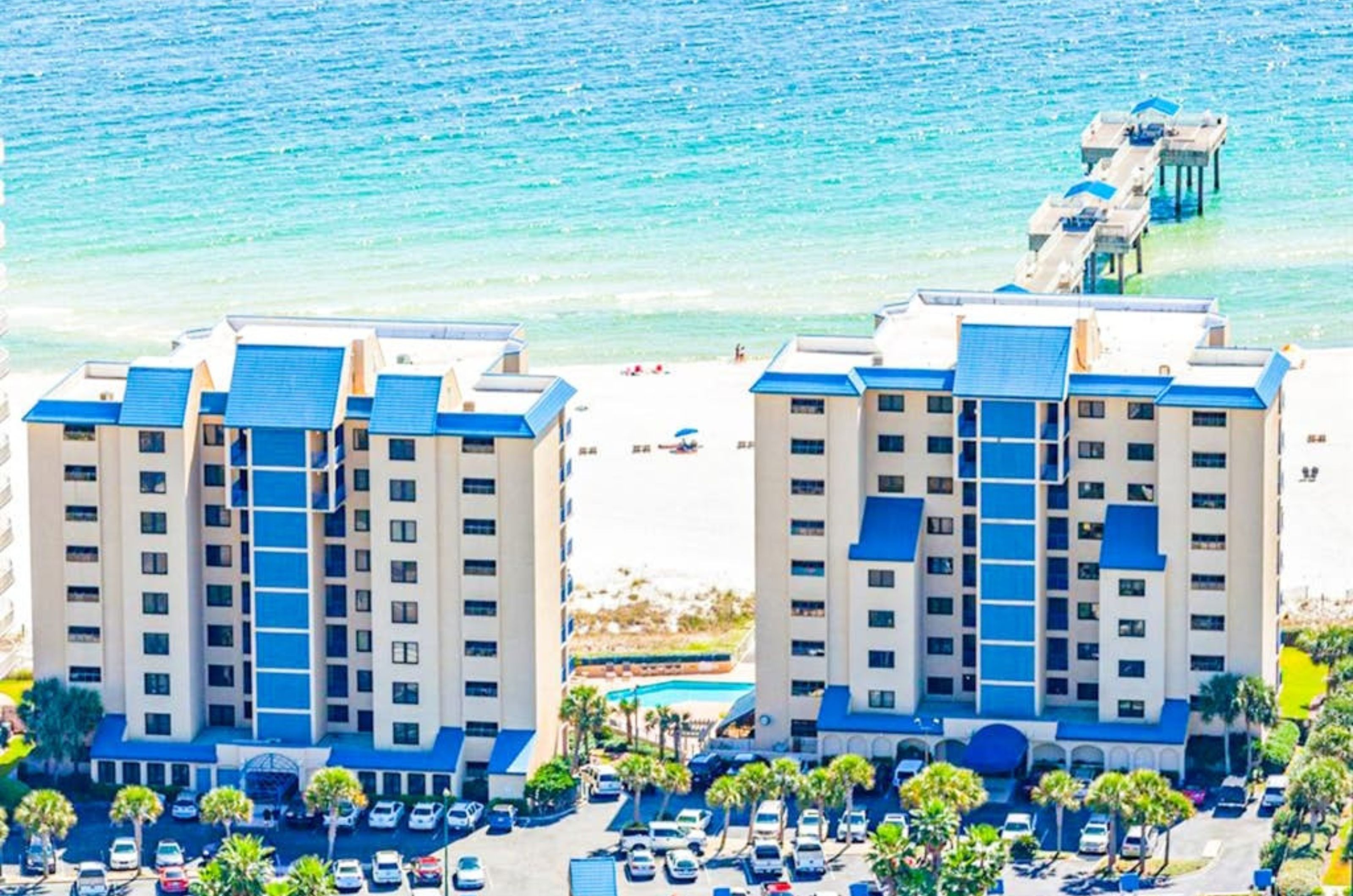 Birds eye view of Four Seasons with the Gulf in the background 