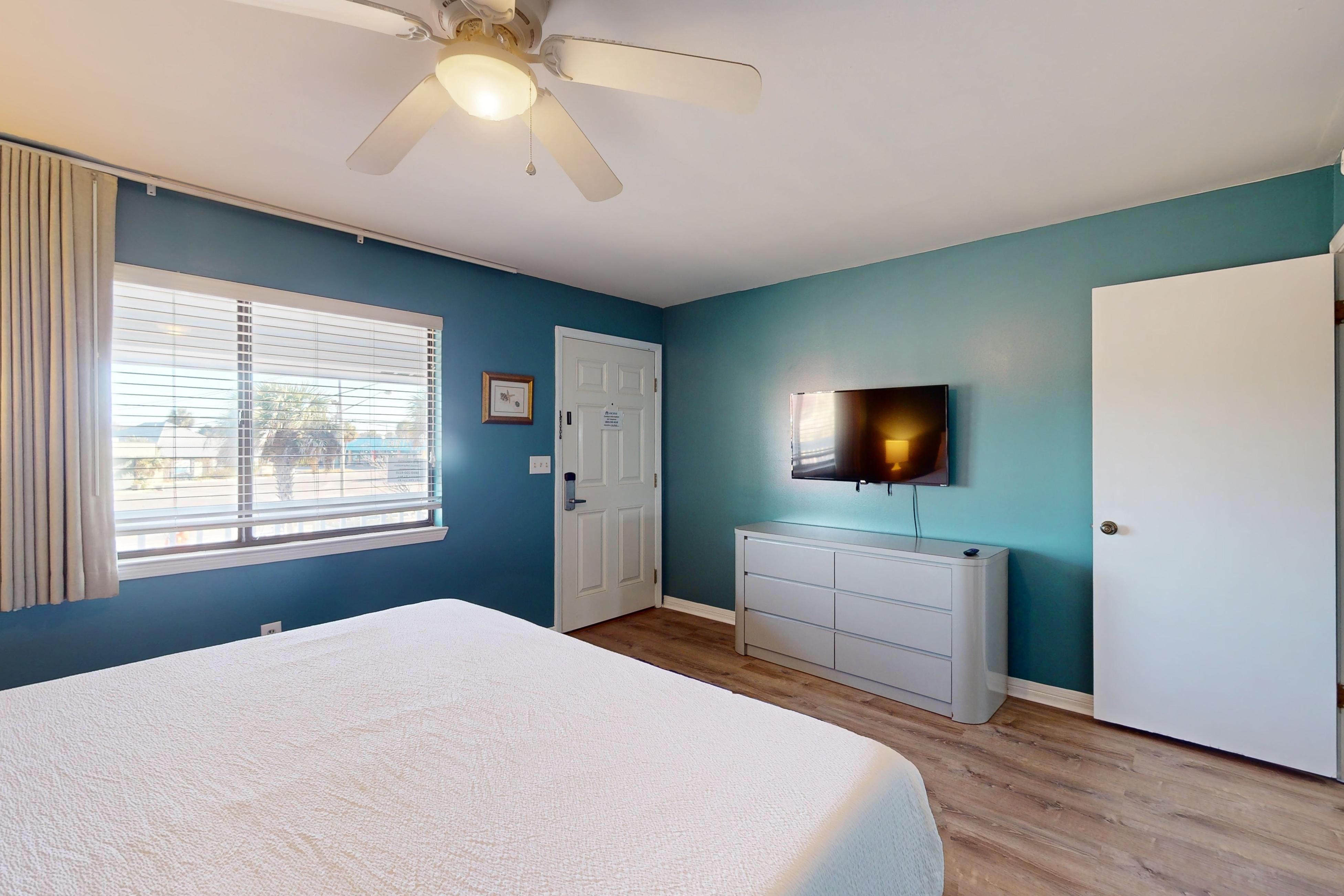 Front Beach Retreat B2 Condo rental in Front Beach Retreat in Panama City Beach Florida - #13