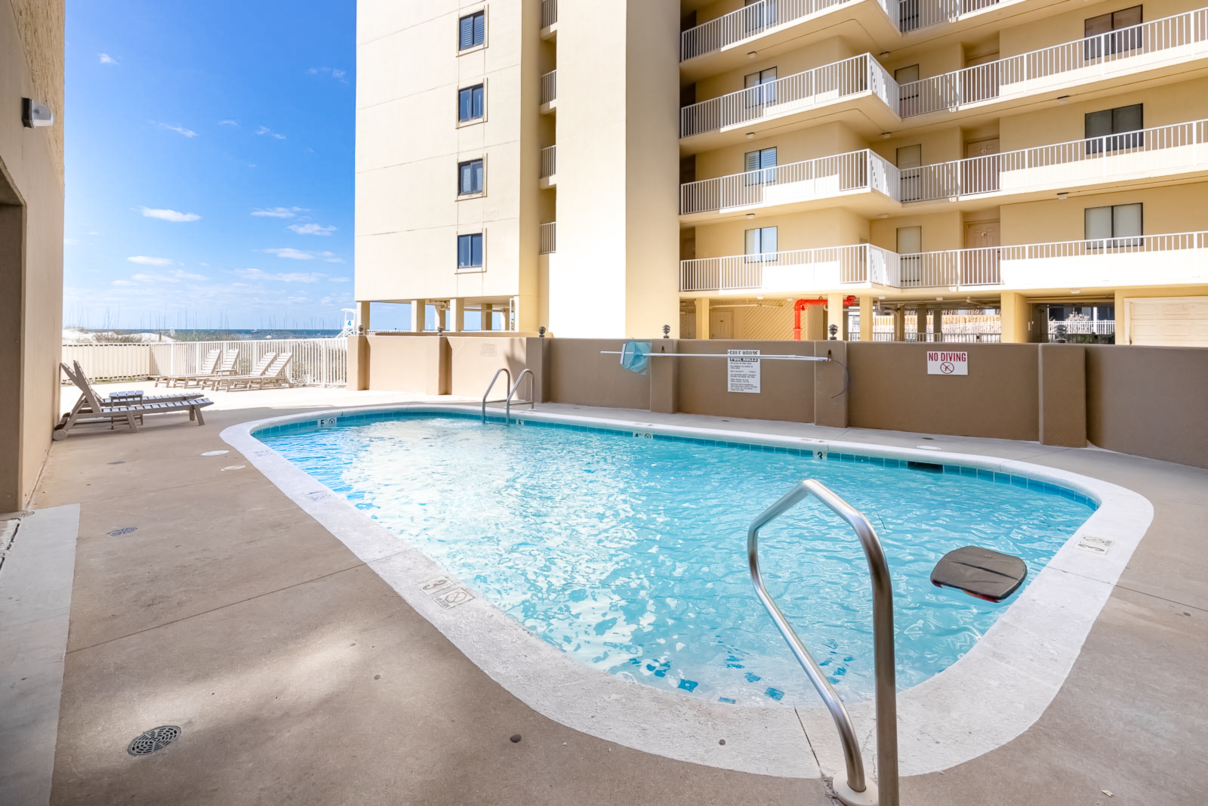 Gulf House 104 Condo rental in Gulf House Condominiums in Gulf Shores Alabama - #18