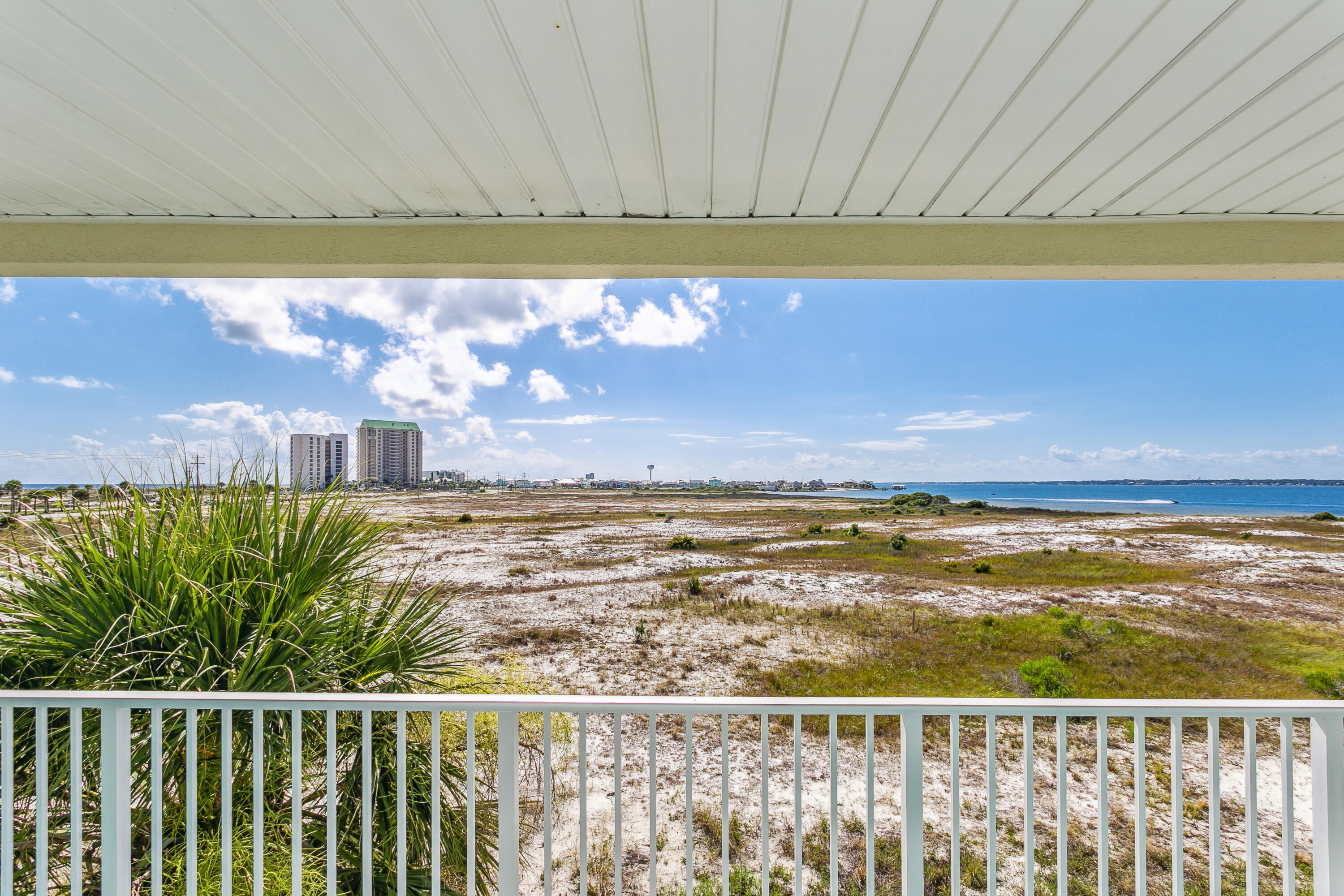 Gulf Island Condominiums #421- Bright-N-Sunny *NEW Condo rental in Gulf Island Condominiums in Navarre Florida - #22